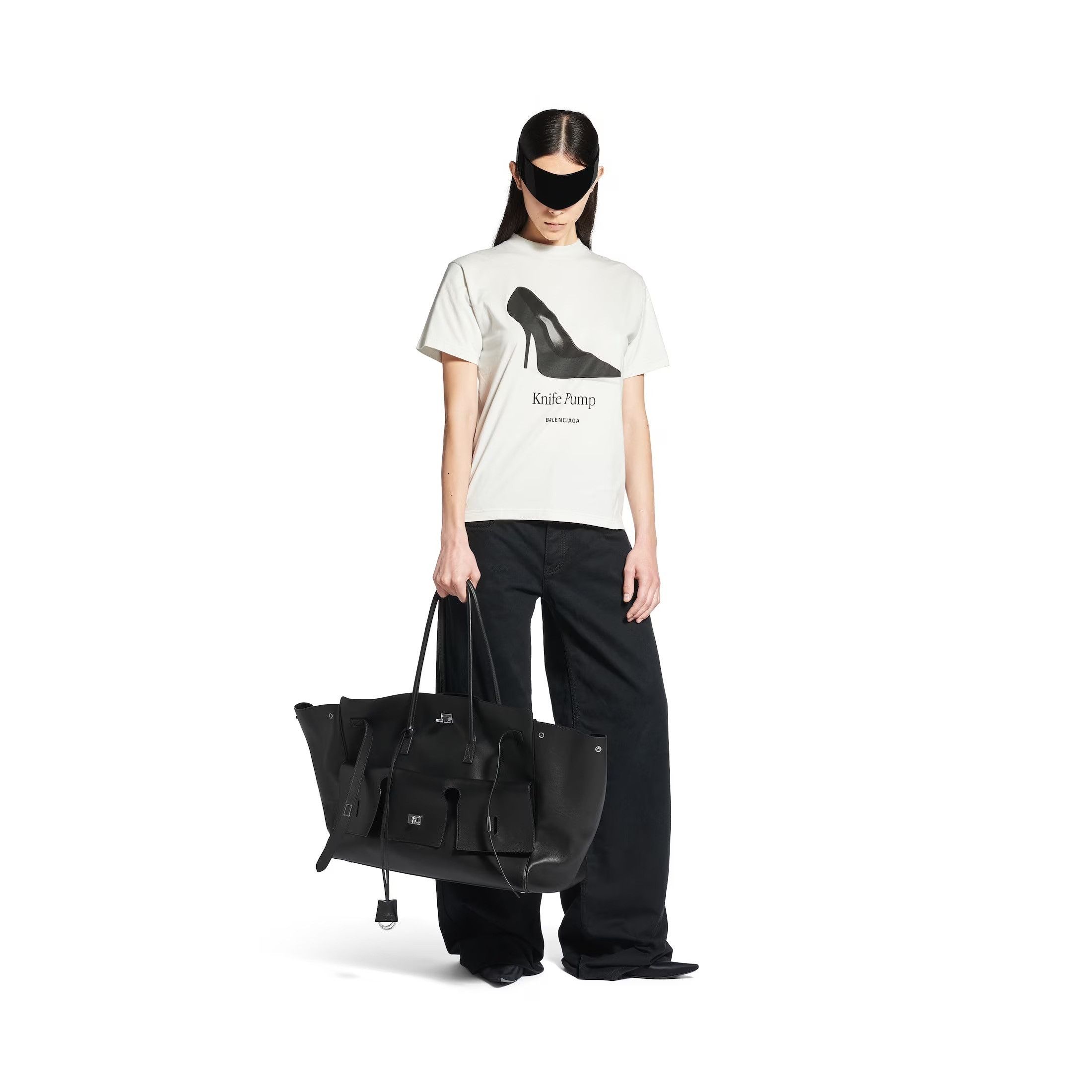 Balenciaga o1tr1nto0526 Knife Pump T-Shirt Small Fit in Dirty White Size S / US 4 / IT 40 - 3 Thumbnail