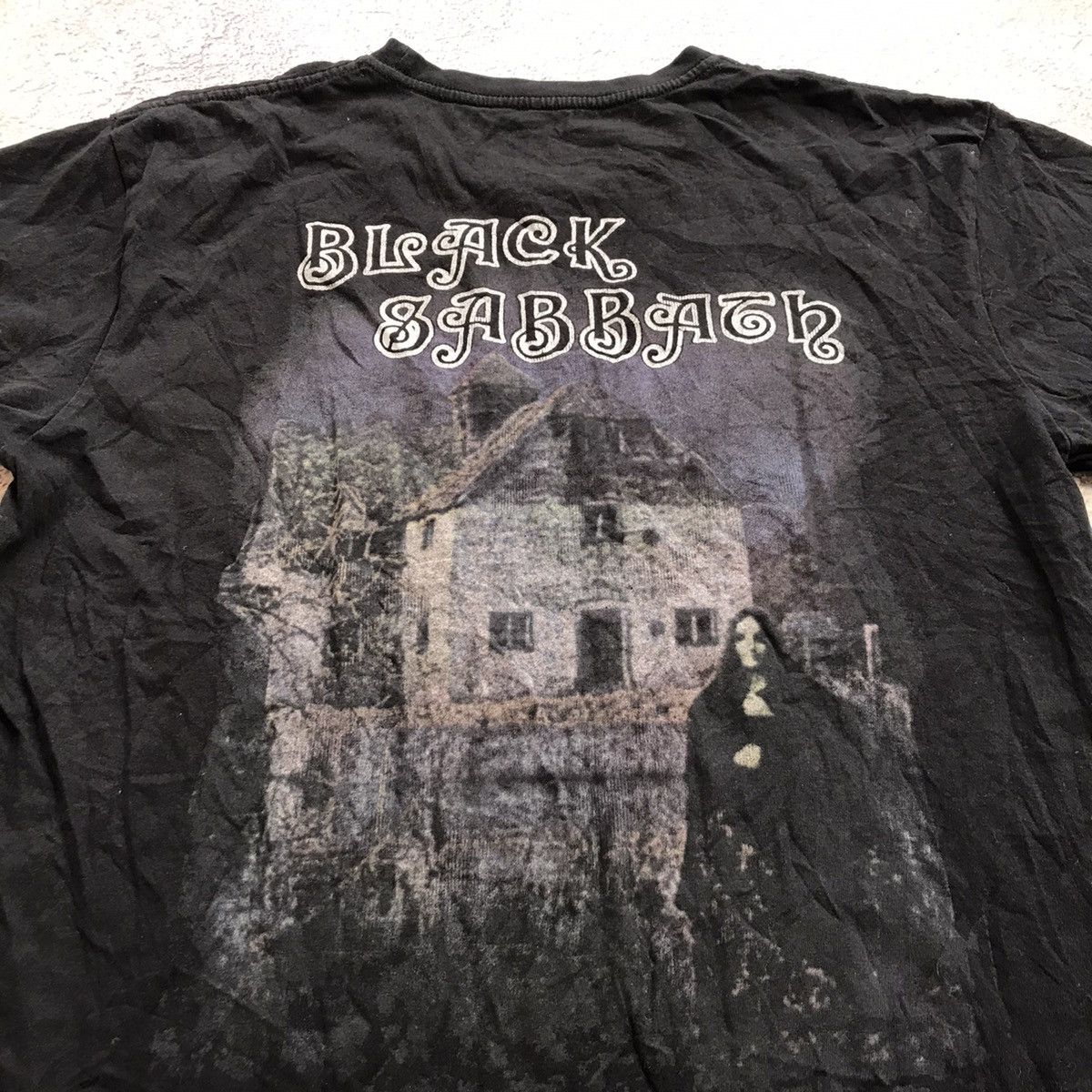 Band Tees VINTAGE BAND TEE BLACK SABBATH ROCK MUSIC METAL Size US XL / EU 56 / 4 - 3 Thumbnail