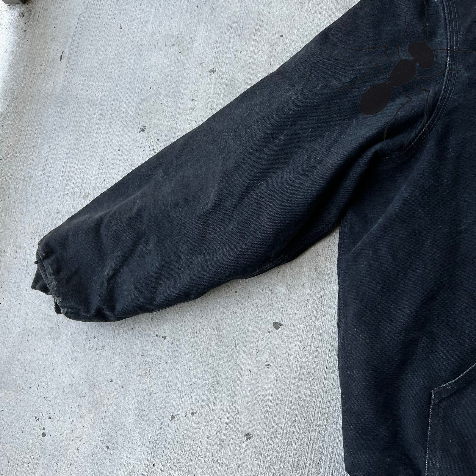 Carhartt × Vintage Carhartt J140 BLK back hooded work wear jacket Size US L / EU 52-54 / 3 - 12 Thumbnail