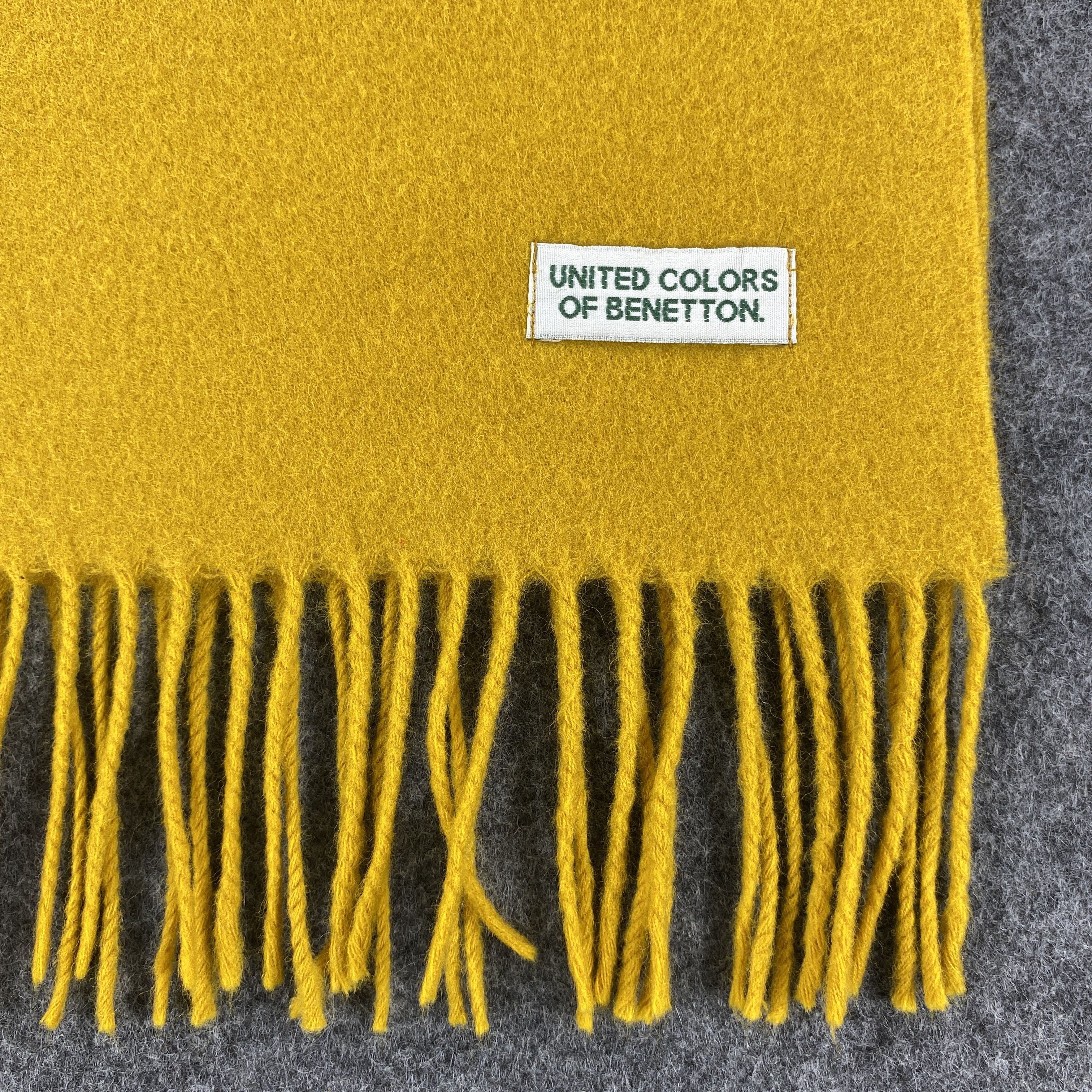 United Colors Of Benetton United Colors Of Benetton Scarf # Muffler # Neckwear # D616 Size ONE SIZE - 2 Thumbnail