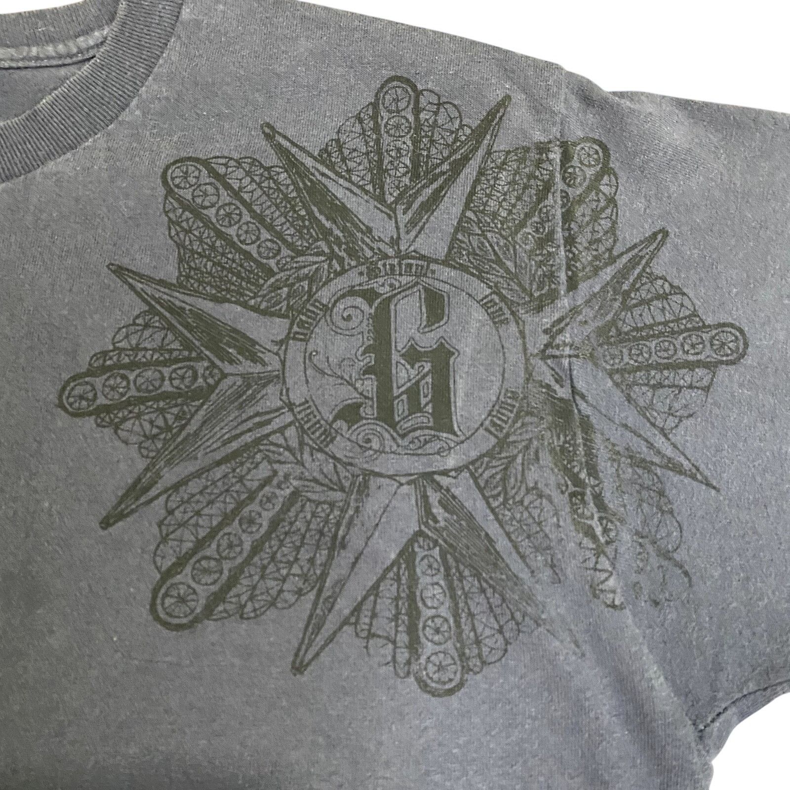 Fruit Of The Loom Y2K Mallgoth Grunge Punk Emo Rock Graphic Tee Shirt sz M Size US M / EU 48-50 / 2 - 7 Thumbnail