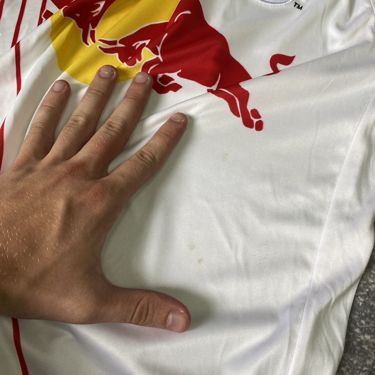 Vintage Men’s Adidas FC Red Bull Leipzig Williams soccer jersey Size US L / EU 52-54 / 3 - 13 Thumbnail