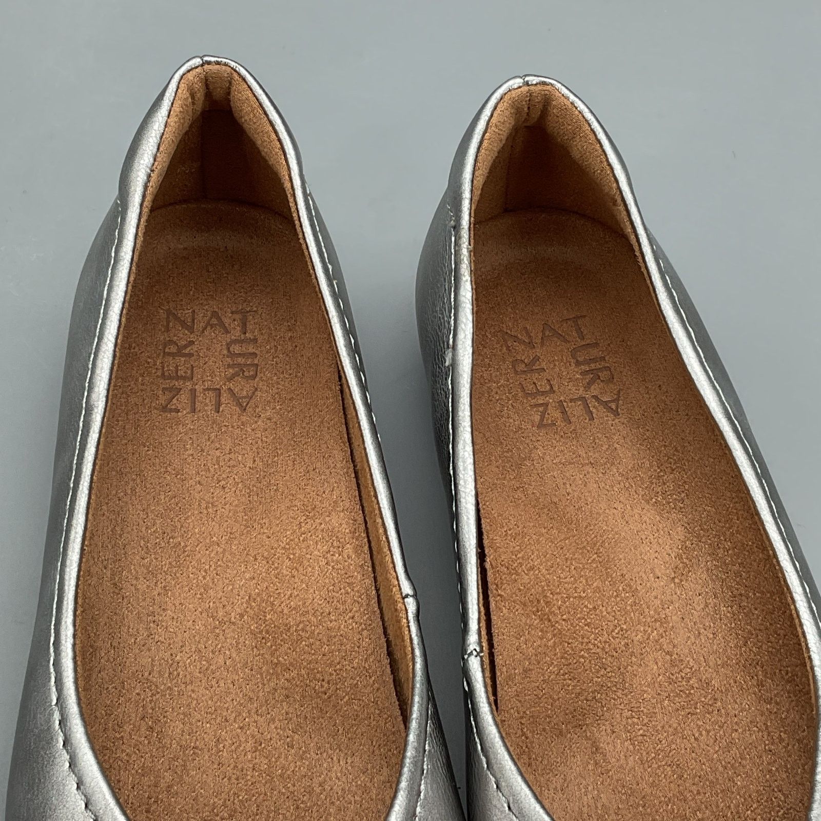 Other NEW Naturalizer Women’s Vivienne Ballet Flats Pewter Size 6M Size US 6 / IT 36 - 6 Thumbnail
