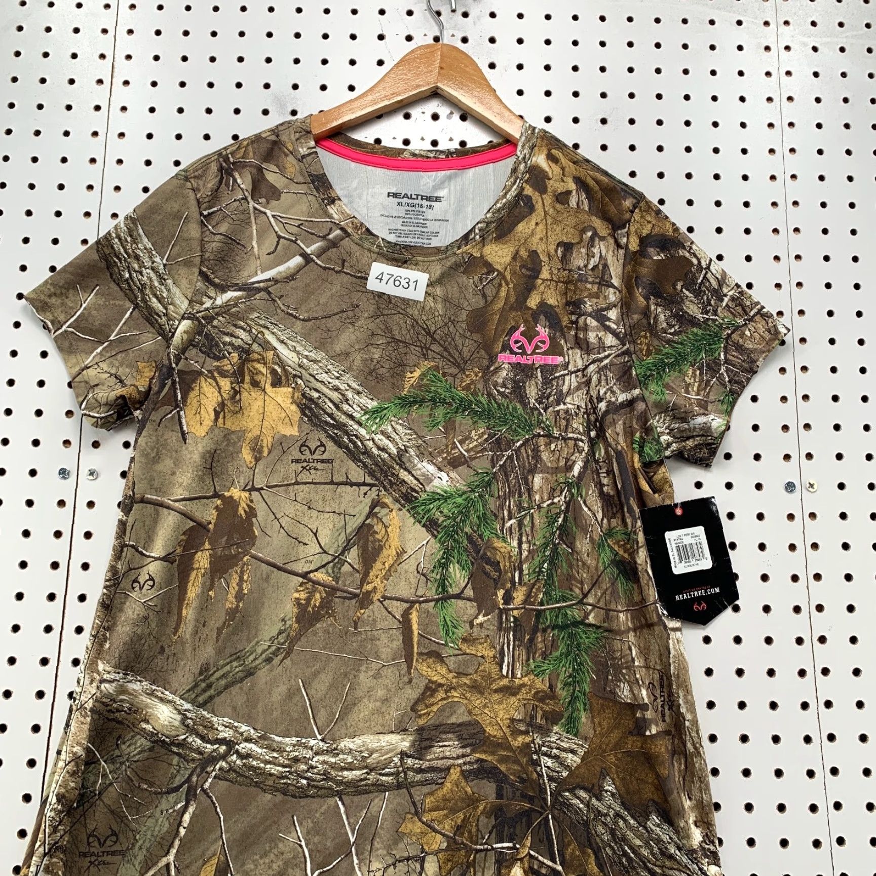 Realtree Realtree Camouflage Shirt Womens XL Camouflage Short Sleeve T-Shirt 16/18 Grey Size XL / US 12-14 / IT 48-50 - 4 Thumbnail