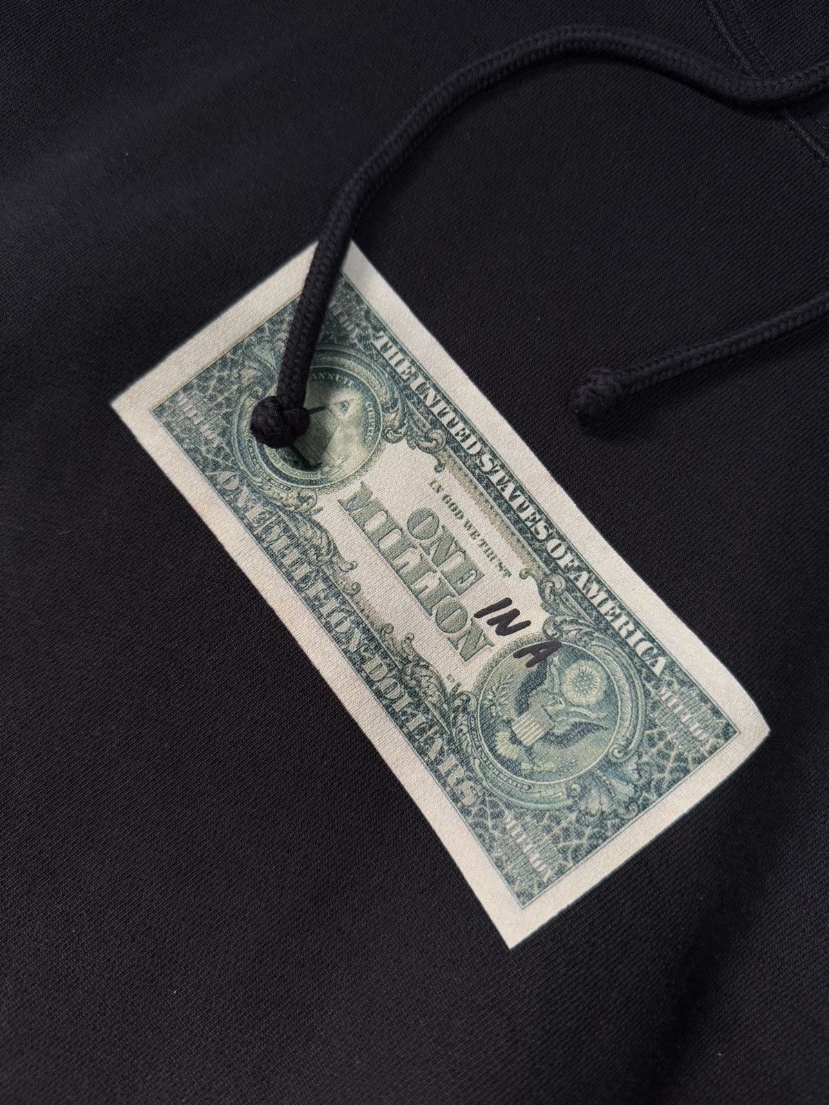Vetements Vetements One In a Million Dollar Hoodie Size US L / EU 52-54 / 3 - 2 Thumbnail