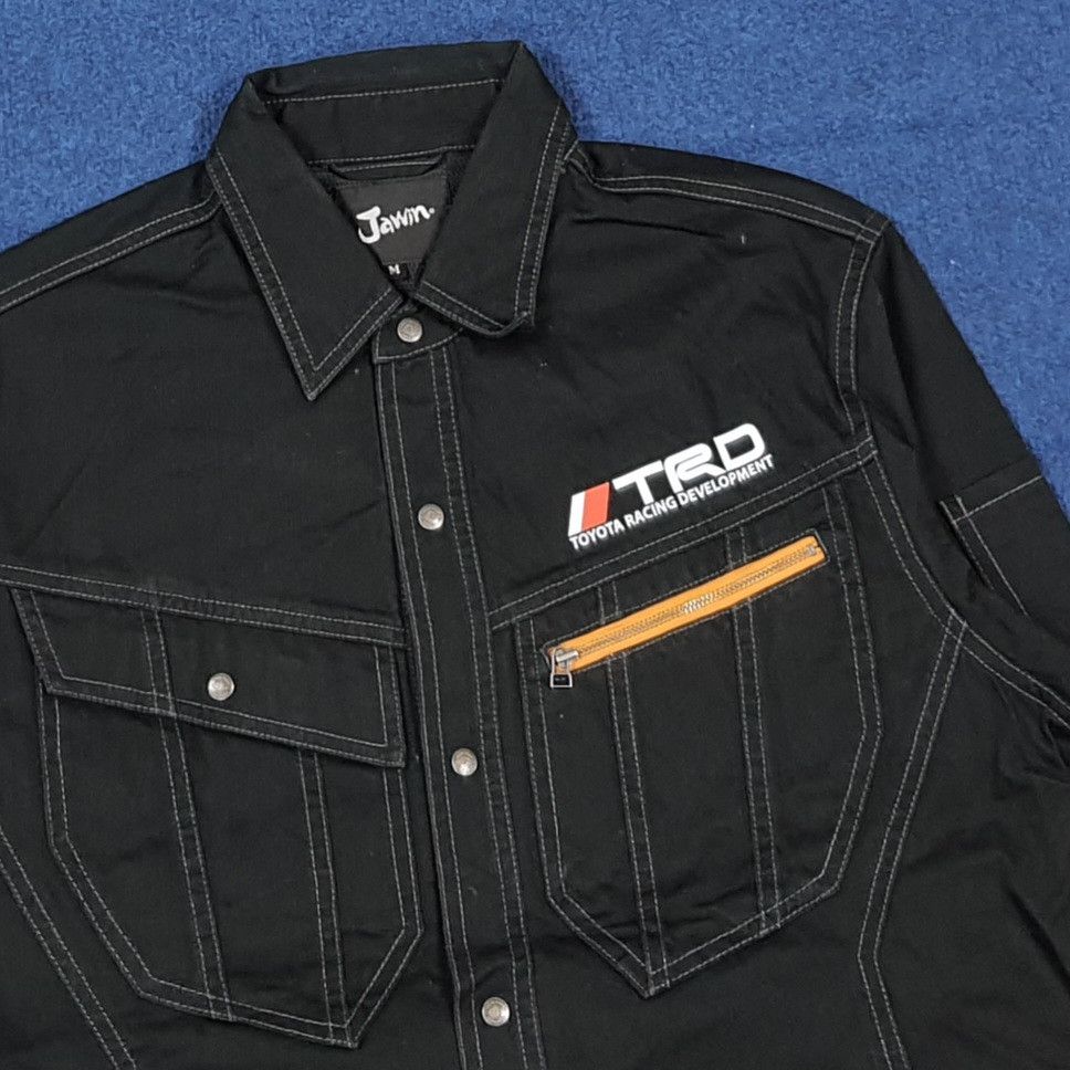 Japanese Brand Vintage TRD Toyota Motorsports Zipper Sweatshirt C287N3 Size US M / EU 48-50 / 2 - 4 Thumbnail