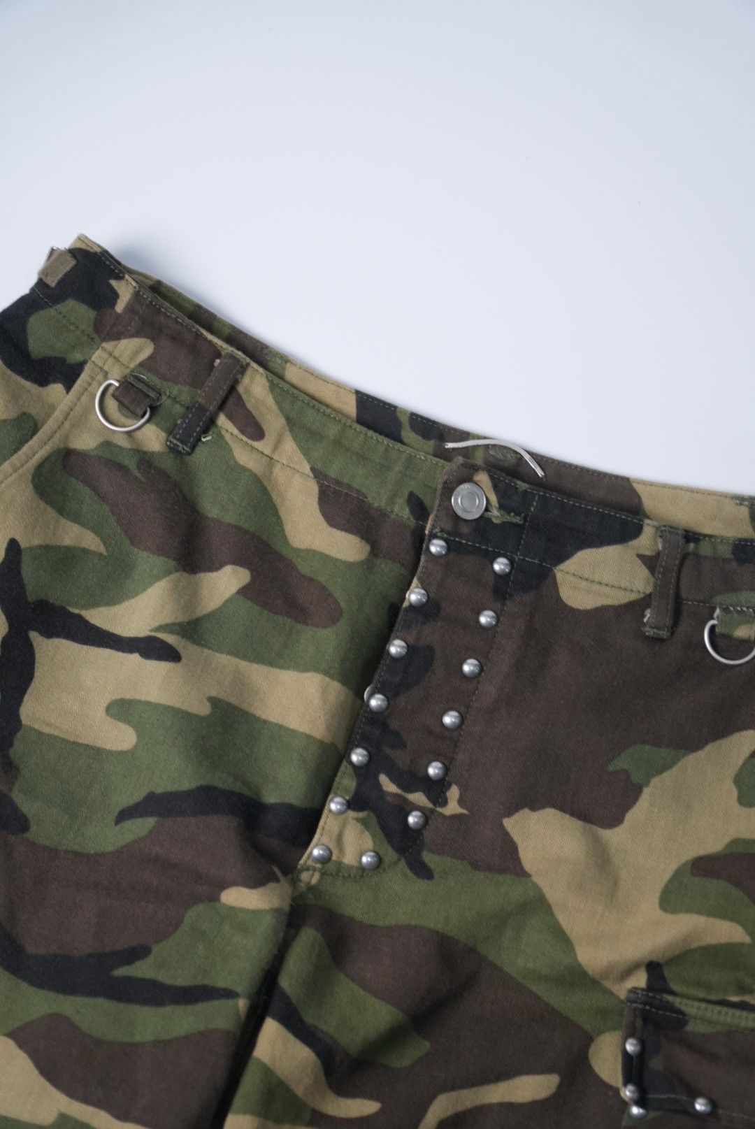 Saint Laurent Paris Saint Laurent SS16 Studded Camo Shorts Size US 35 - 5 Thumbnail