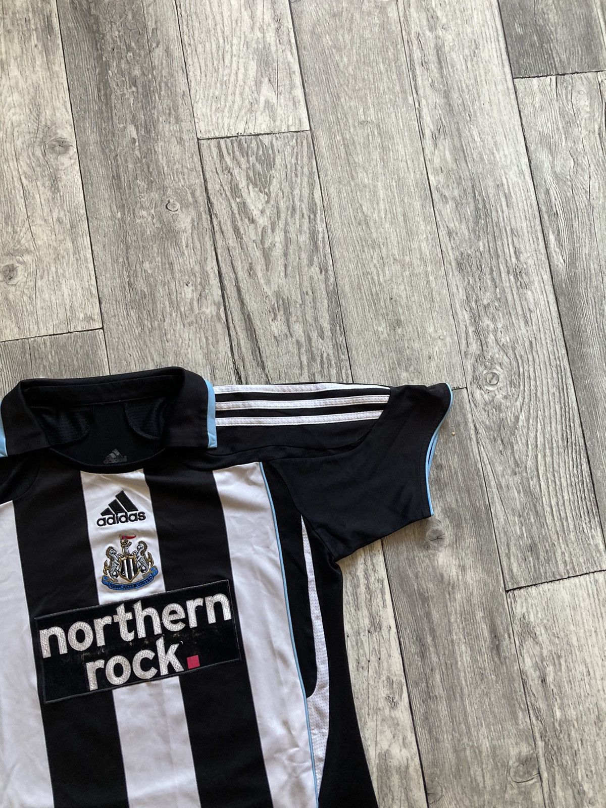 Adidas × Vintage Vintage adidas newcastle united 07/08 soccer football Jersey Size US XXS / EU 40 - 7 Thumbnail