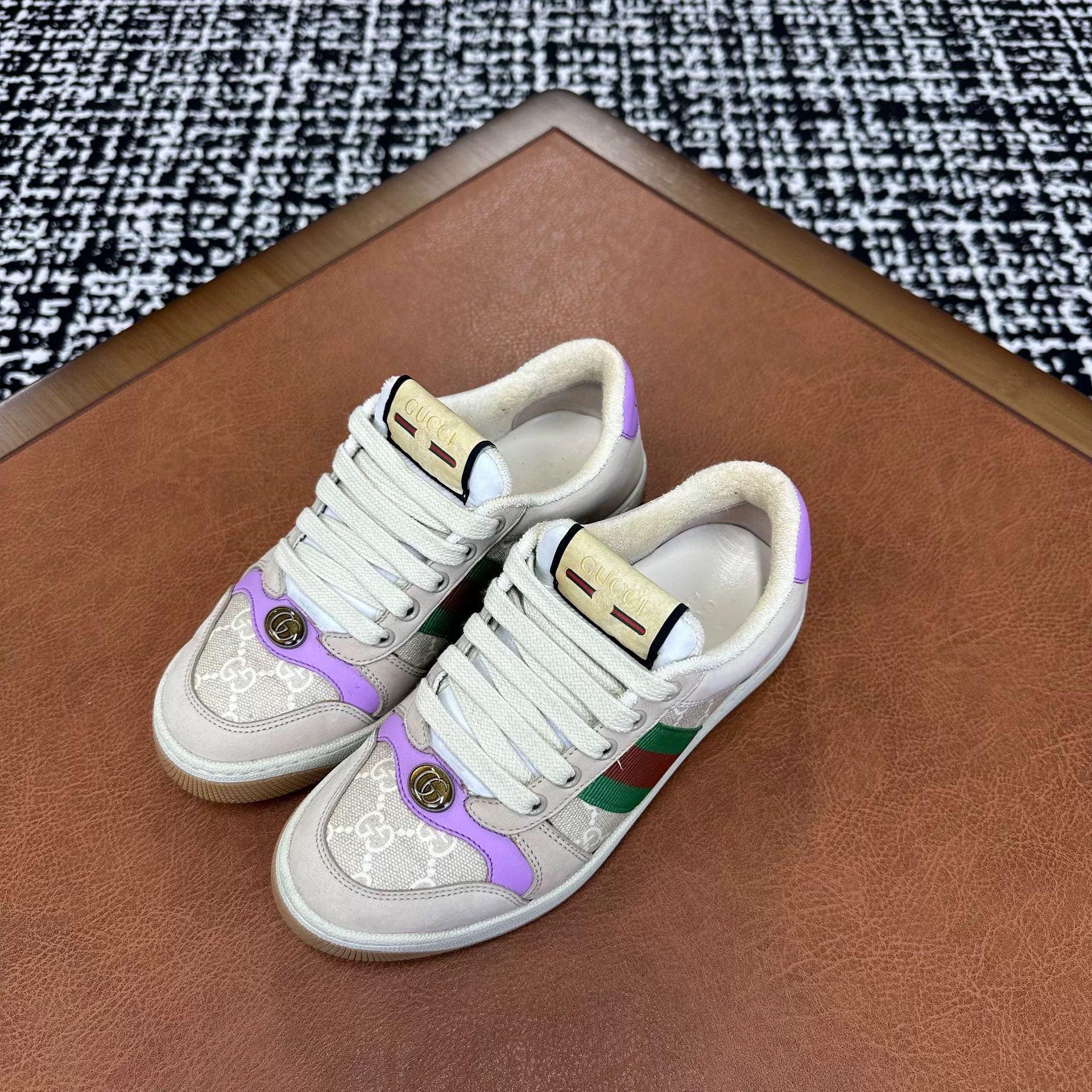 Gucci Gucci Multi Lowtop Sneakers it_35-5 Women Size US 5.5 / IT 35.5 - 1 Thumbnail