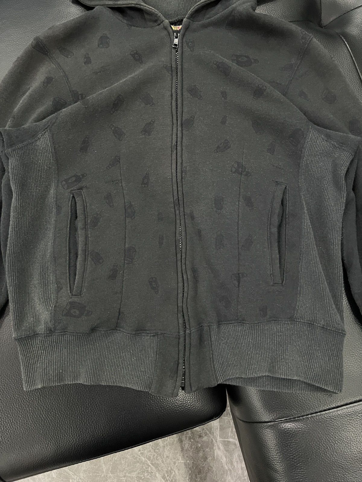 Undercover Undercover 2000s Cartoon Shadow Graphic Zip Hoodie Size US S / EU 44-46 / 1 - 5 Thumbnail