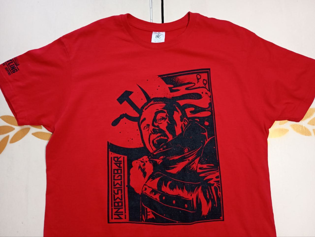 WWE Unbesiegbar WWE B&C T-Shirt Size US XL / EU 56 / 4 - 3 Thumbnail