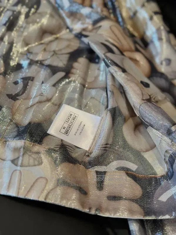 Chanel Chanel Gray Silk Logo Blouse . Size M / US 6-8 / IT 42-44 - 8 Thumbnail