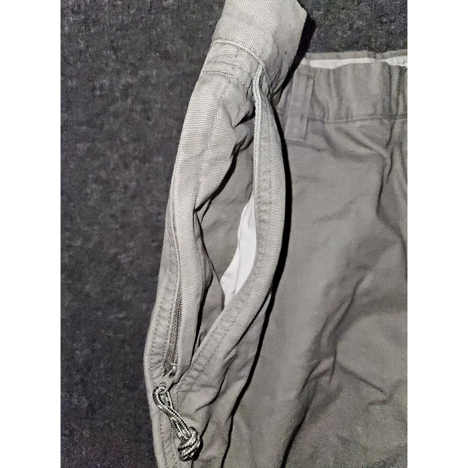 Vintage Columbia Pants Mens 36x30 Gray Utility Cargo Outdoors Hiking 100% Cotton Durable Cargo Pants Men Gray 36x30 Outdoors Workwear Hiking Classic Mens Size US 36 / EU 52 - 5 Thumbnail
