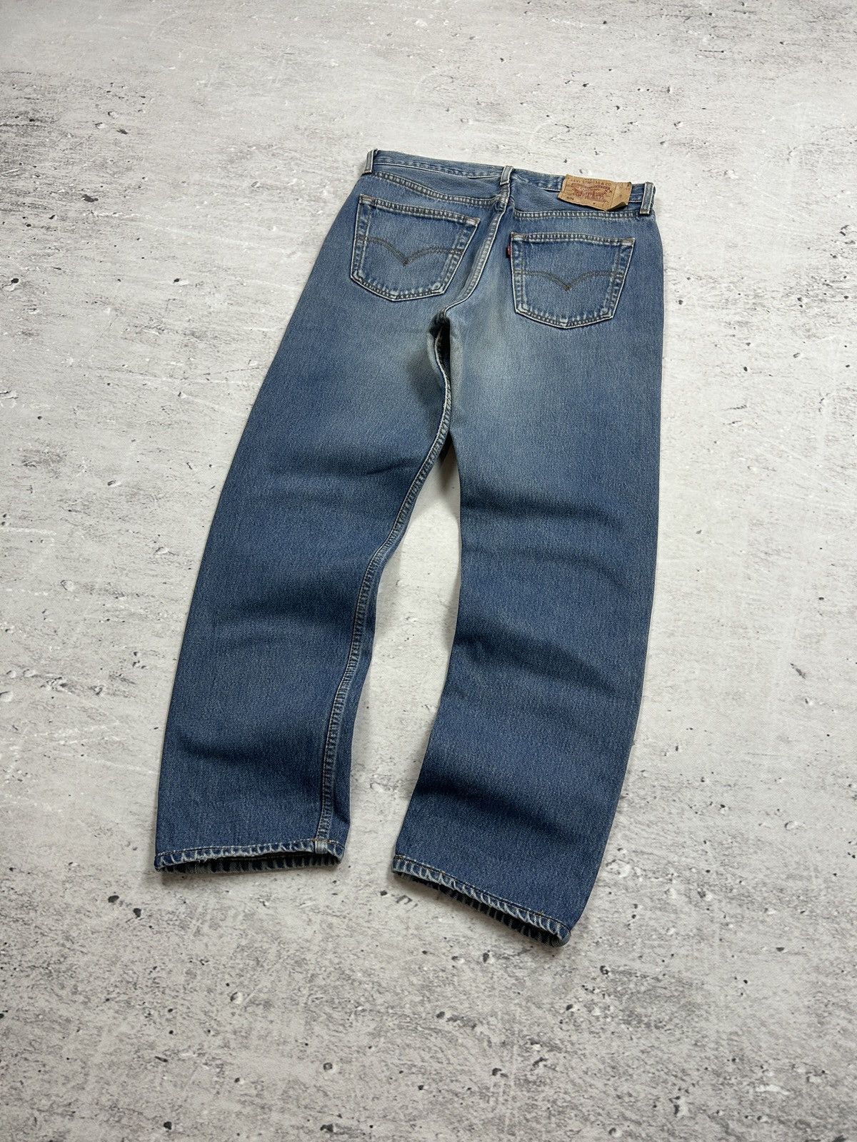 Levi's Vintage Clothing 💥Vintage Levis 501 Washed Baggy Wide Leg Denim Jeans 90s💥 Size US 32 / EU 48 - 2 Thumbnail