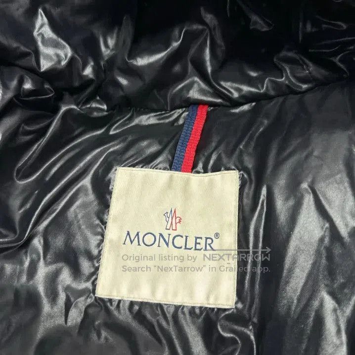 Moncler Moncler Ecrins Solid Zip Hooded Short Down Jacket. Size US S / EU 44-46 / 1 - 4 Thumbnail