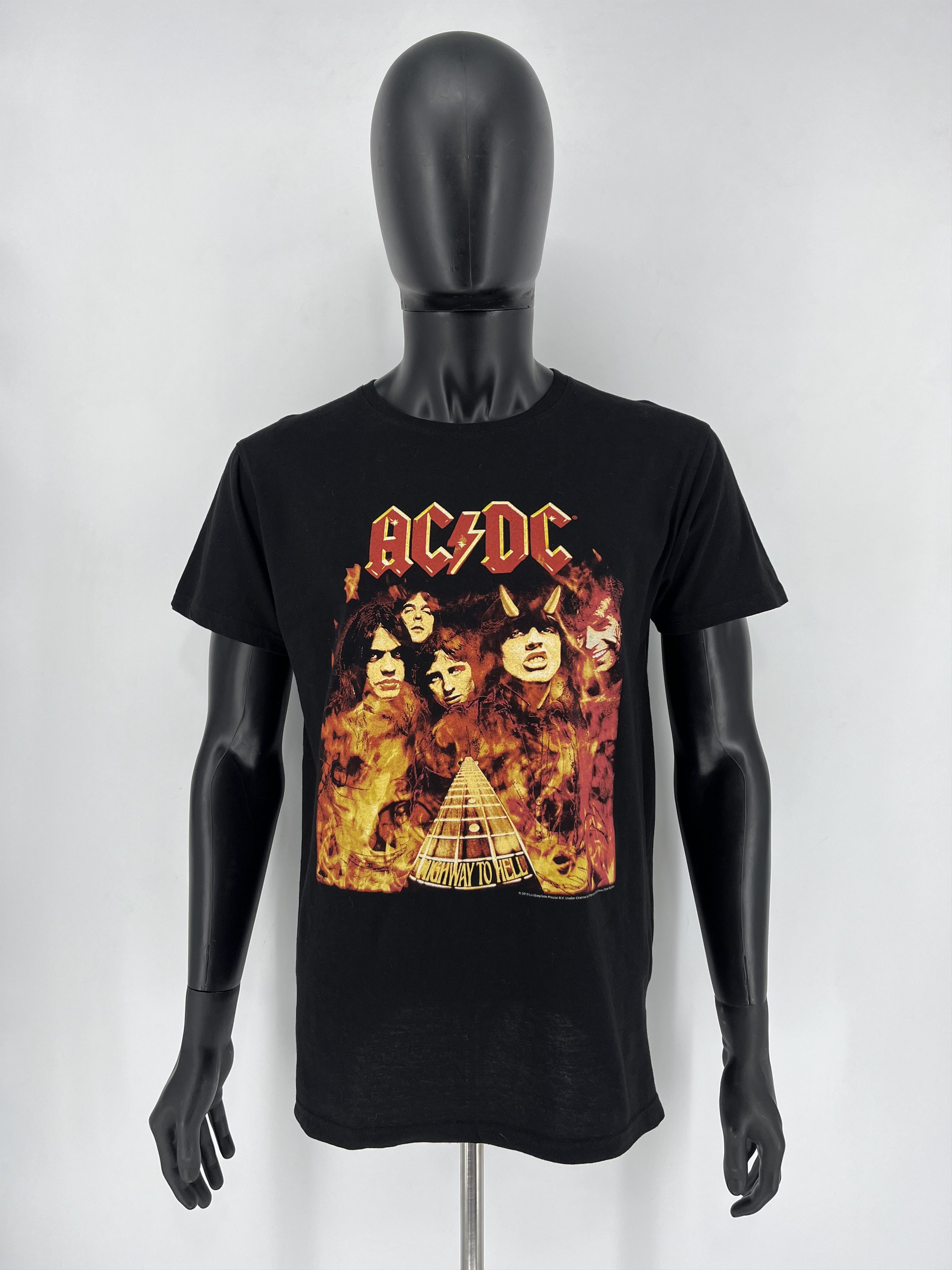 Band Tees Vintage Y2K Ac/Dc Highway To Hell World Tour BAND TEE Size US M / EU 48-50 / 2 - 3 Thumbnail