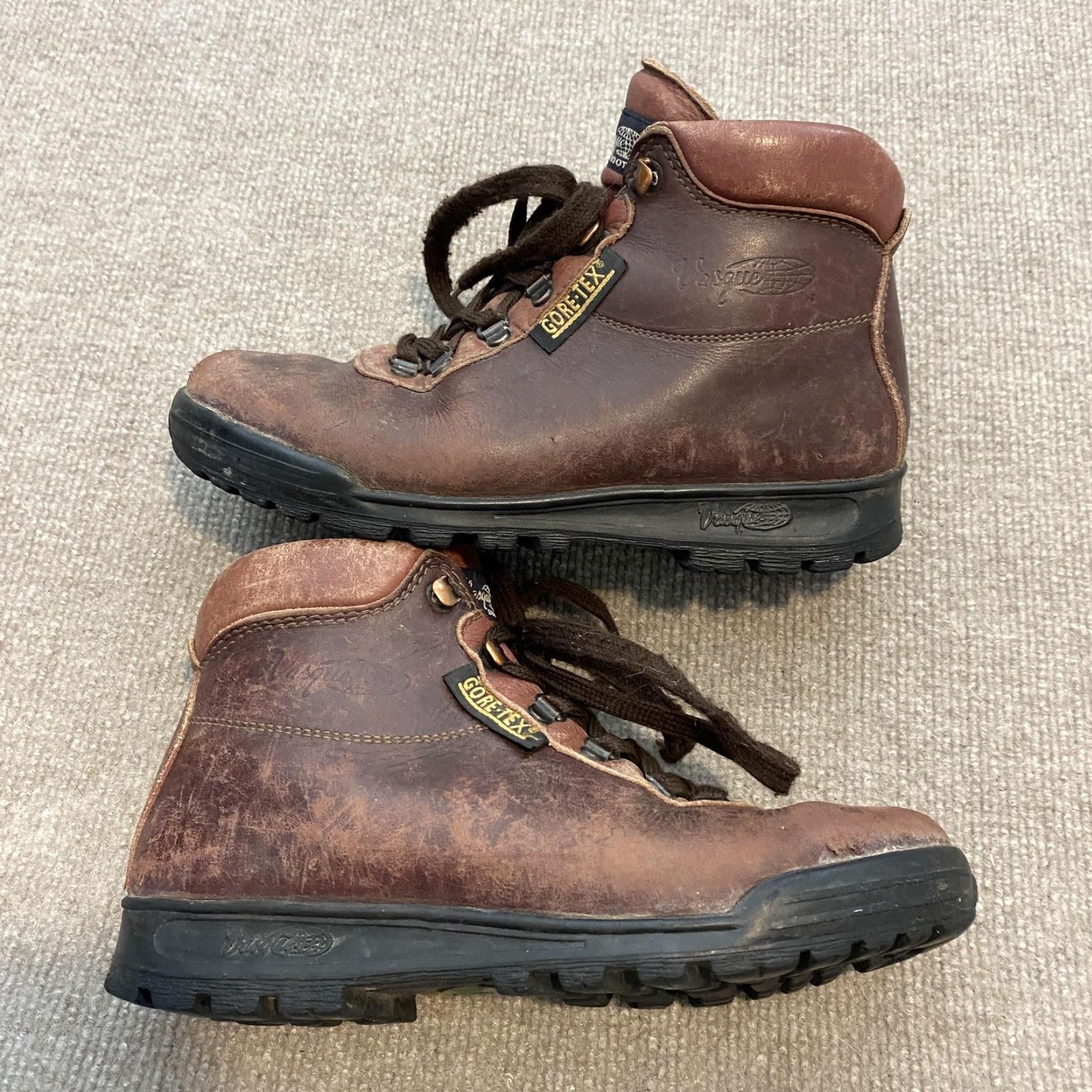 Vasque VTG Vasque Boots Womens 8 Brown Leather Gore-Tex Hiking Combat Italy Sundowner Size US 8 / IT 38 - 2 Thumbnail