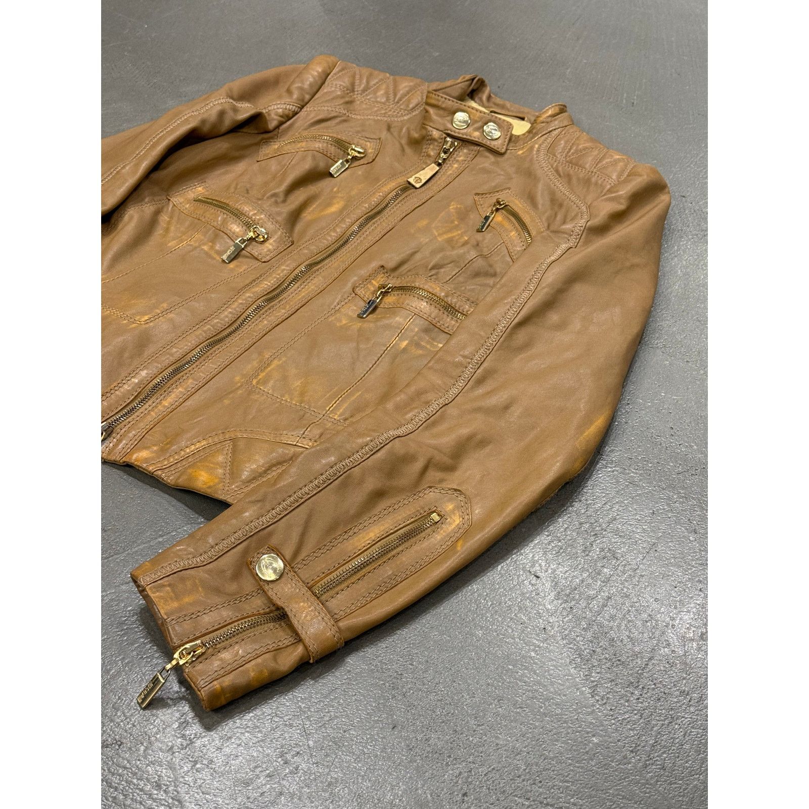 Roberto Cavalli 2000s Roberto Cavalli leather jacket with golden accents Size S / US 4 / IT 40 - 5 Thumbnail