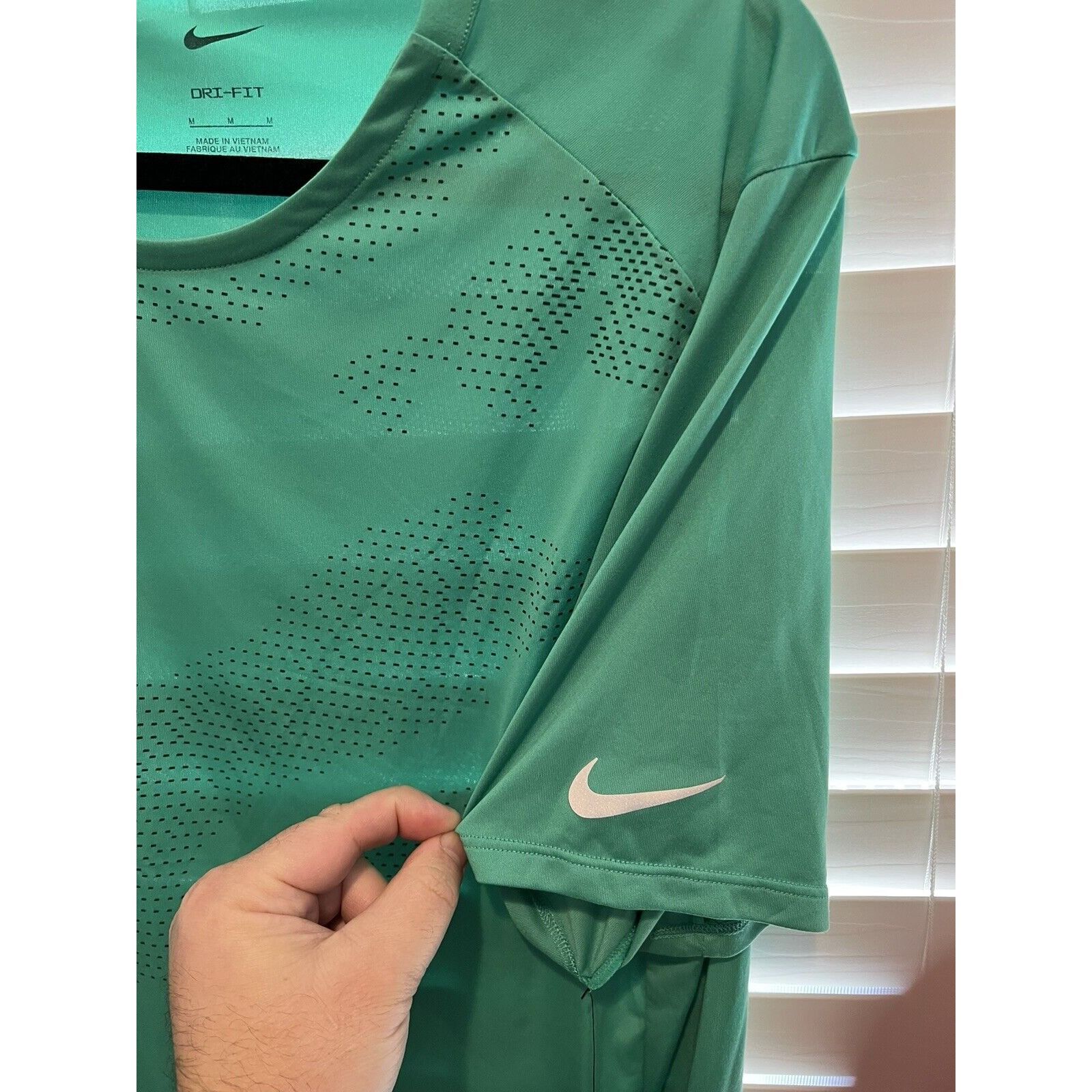 Nike Nike Men’s Dri-FIT Run Division Rise 365 Short-Sleeve Runnin Size US M / EU 48-50 / 2 - 2 Thumbnail