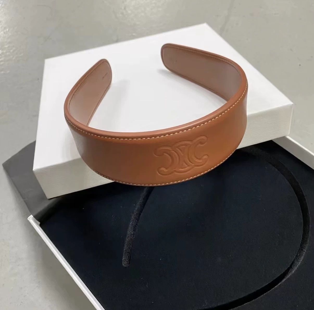 Celine Celine Cognac Calfskin Headband Pre-owned Size ONE SIZE - 8 Thumbnail