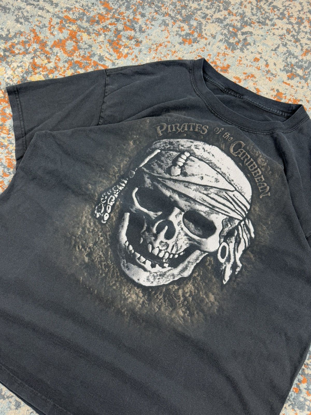 Vintage Vintage 00s Pirates of the Caribbean movie promo graphic tee Size US XL / EU 56 / 4 - 5 Thumbnail
