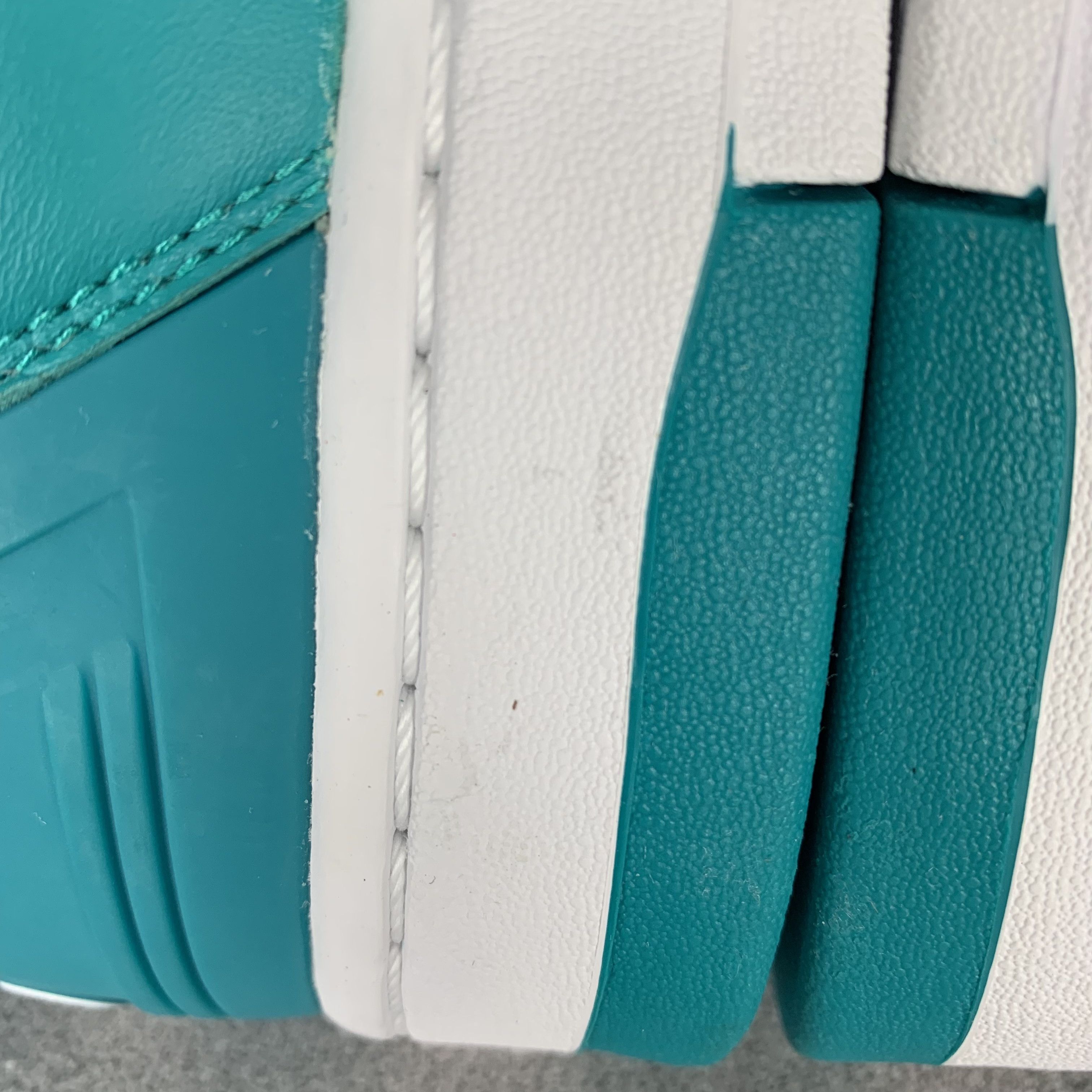 Nike × Supreme Nike SB Air Force 2 Low Supreme Emerald Size US 9 / EU 42 - 12 Thumbnail