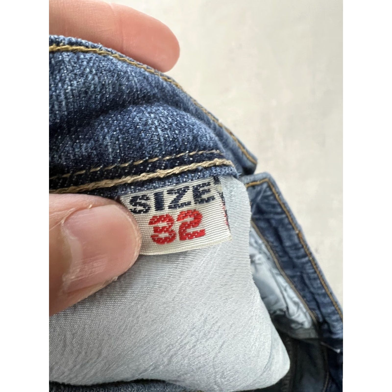 Levi's Levi's Jeans Womens 32 Blue Medium Wash Mid Rise Straight Leg Denim Pants Size 24" / US 00 / IT 34 - 7 Thumbnail