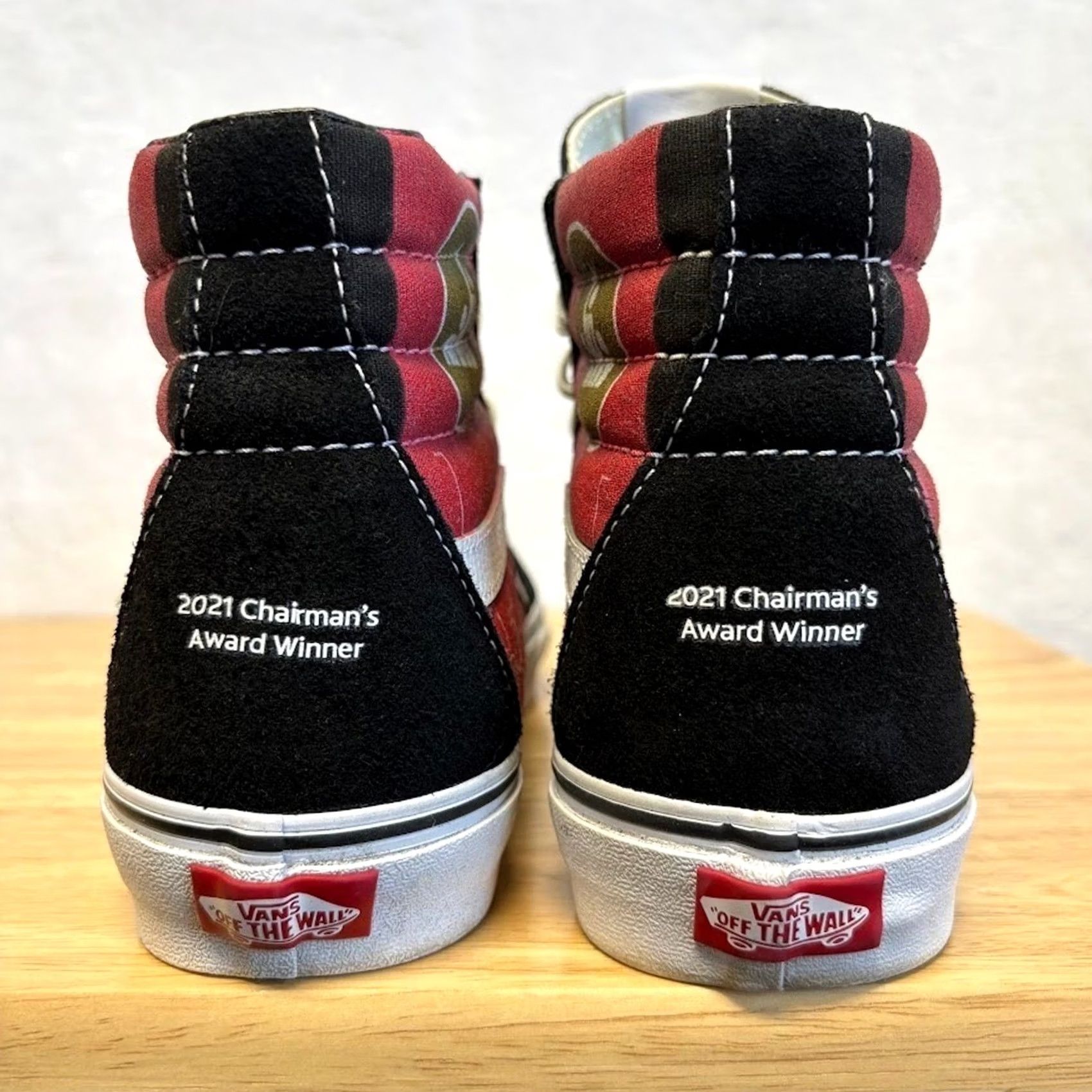 Vans Vans SK8-Hi Black Red High Top Sneaker Colgate 2021 Award Winner Mens Size 8.5 Size US M / EU 48-50 / 2 - 2 Thumbnail