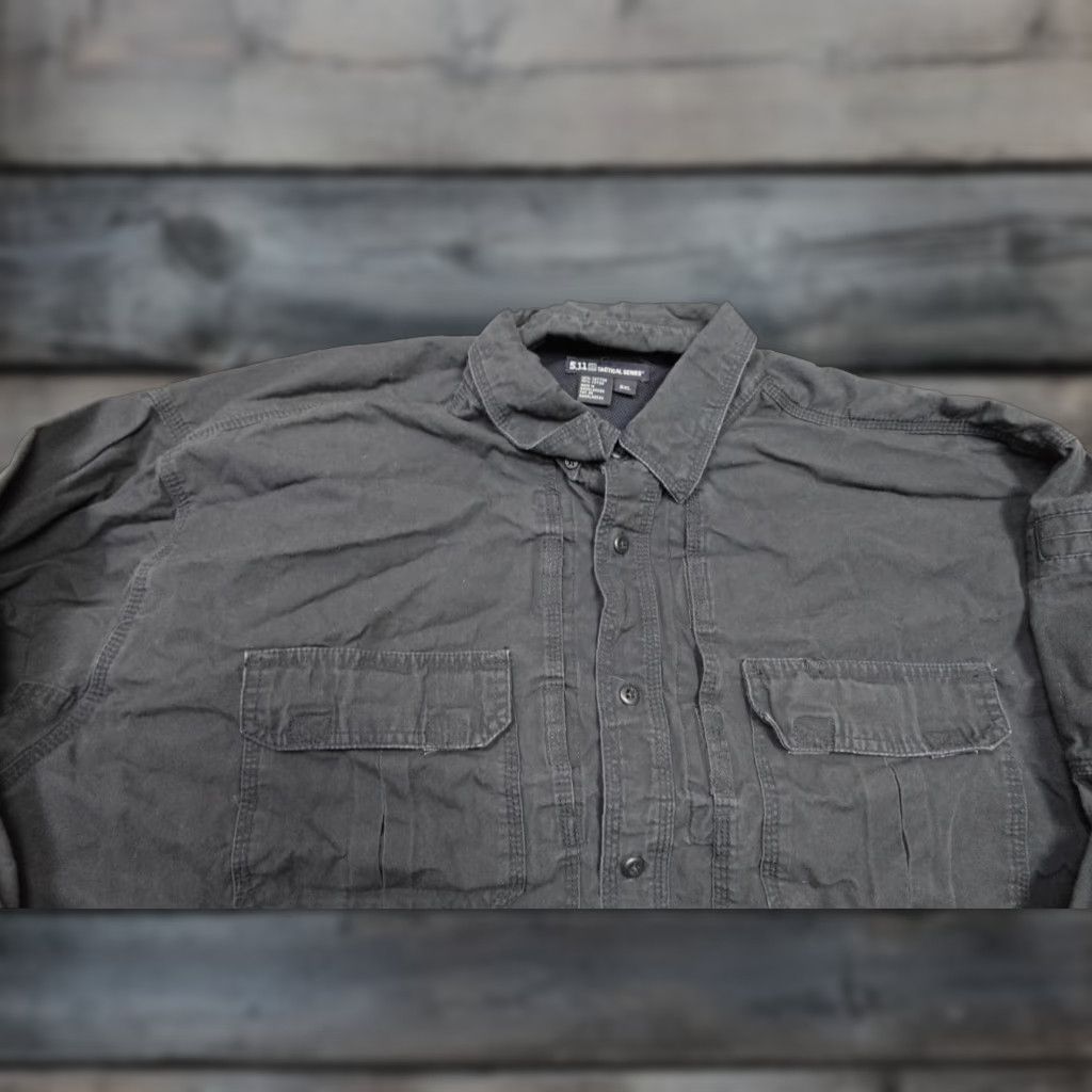 Vintage 5.11 Tactical Shirt Mens 2XL Black Legend Outdoor Button-Up Casual Heavyweight Cotton Canvas Solid Long Sleeve Collegiate Mens Size US XXL / EU 58 / 5 - 1 Thumbnail