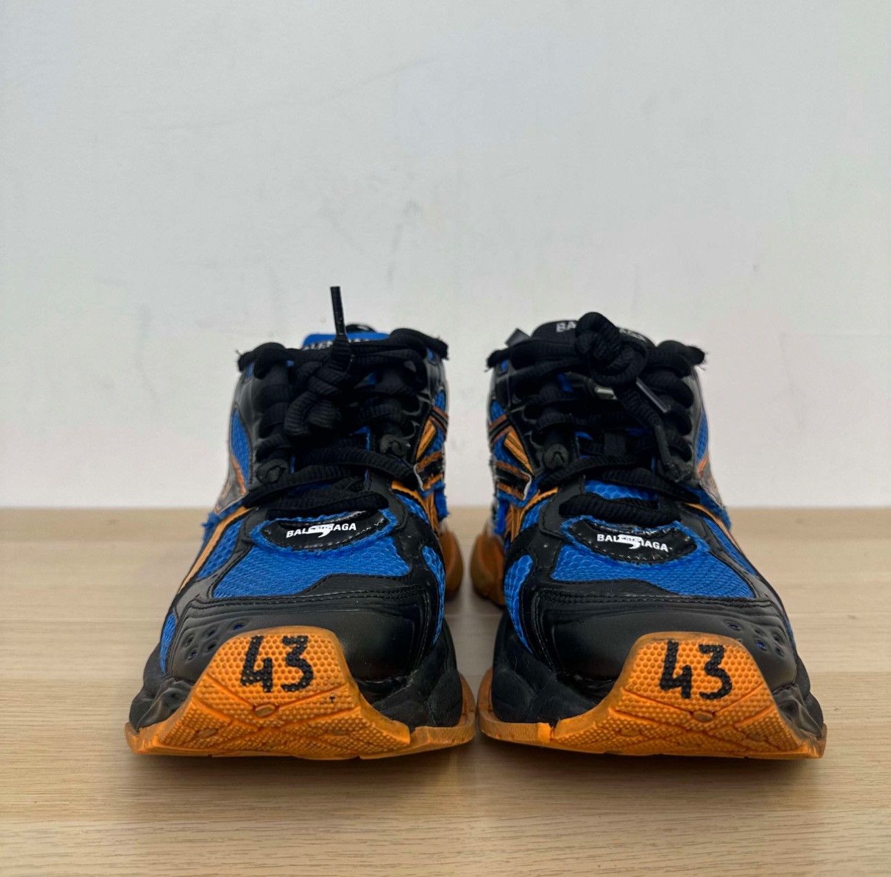 Balenciaga Balenciaga Runner Sneakers Size US 10 / EU 43 - 2 Thumbnail