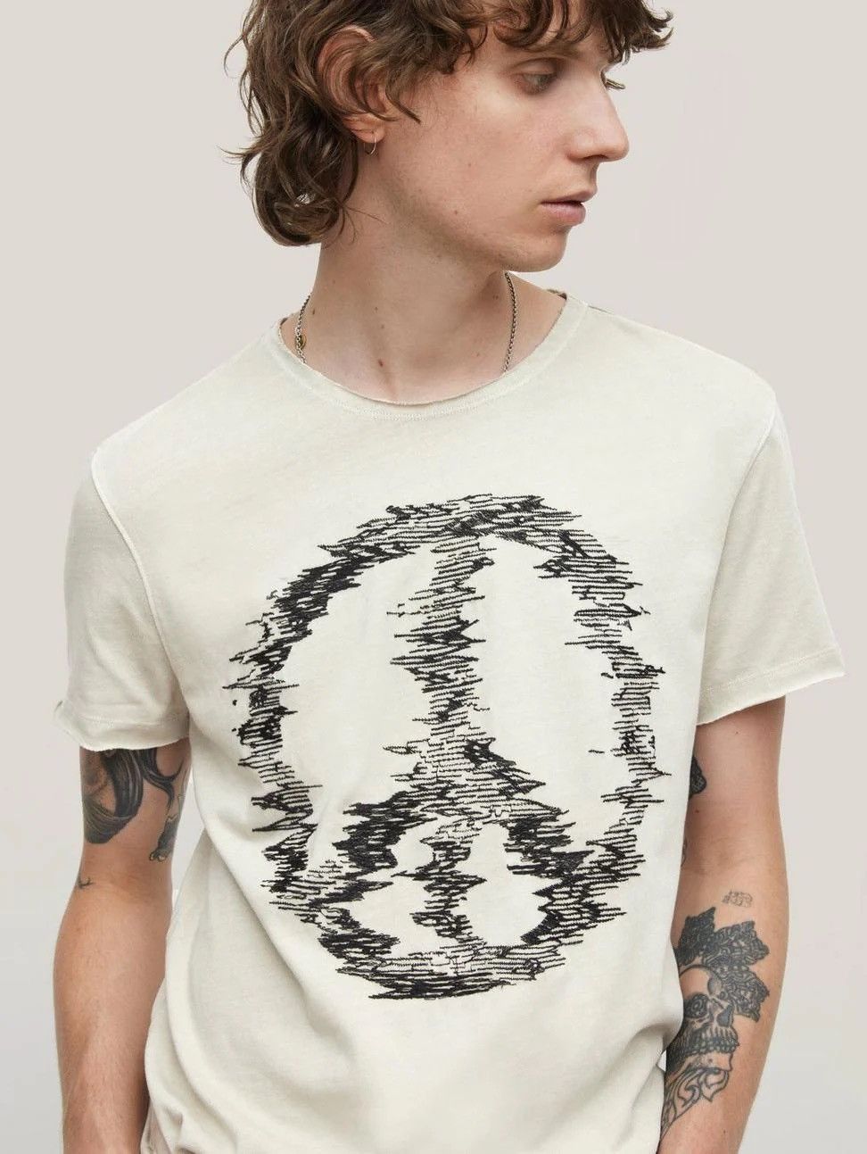 John Varvatos Distorted Peace Tee Medium Size US M / EU 48-50 / 2 - 3 Thumbnail