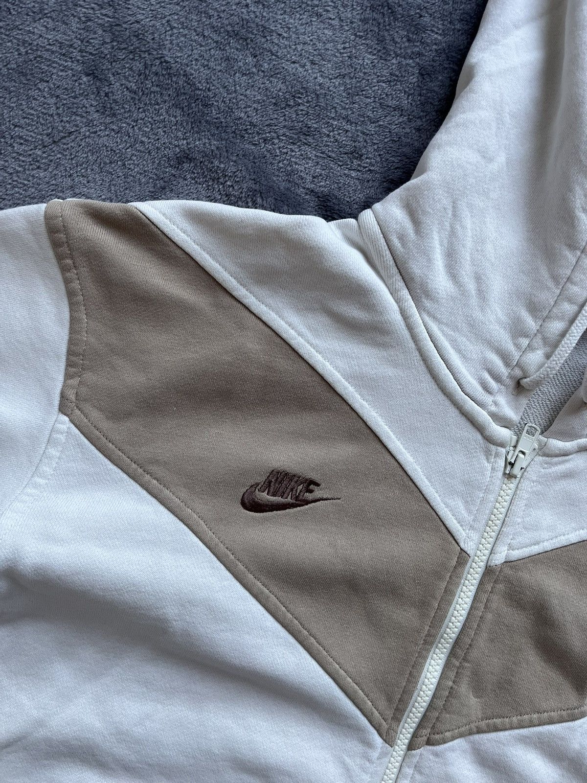 Nike 00s Nike Big Logo Boxy Oversized Zip Hoodie Swoosh Retro Y2k Size US L / EU 52-54 / 3 - 5 Thumbnail