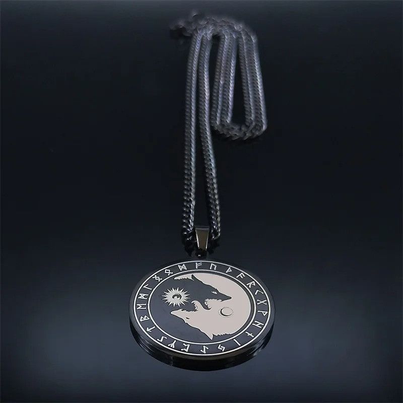Jewelry Yin and Yang Wolf Chain Necklace Size ONE SIZE - 2 Thumbnail