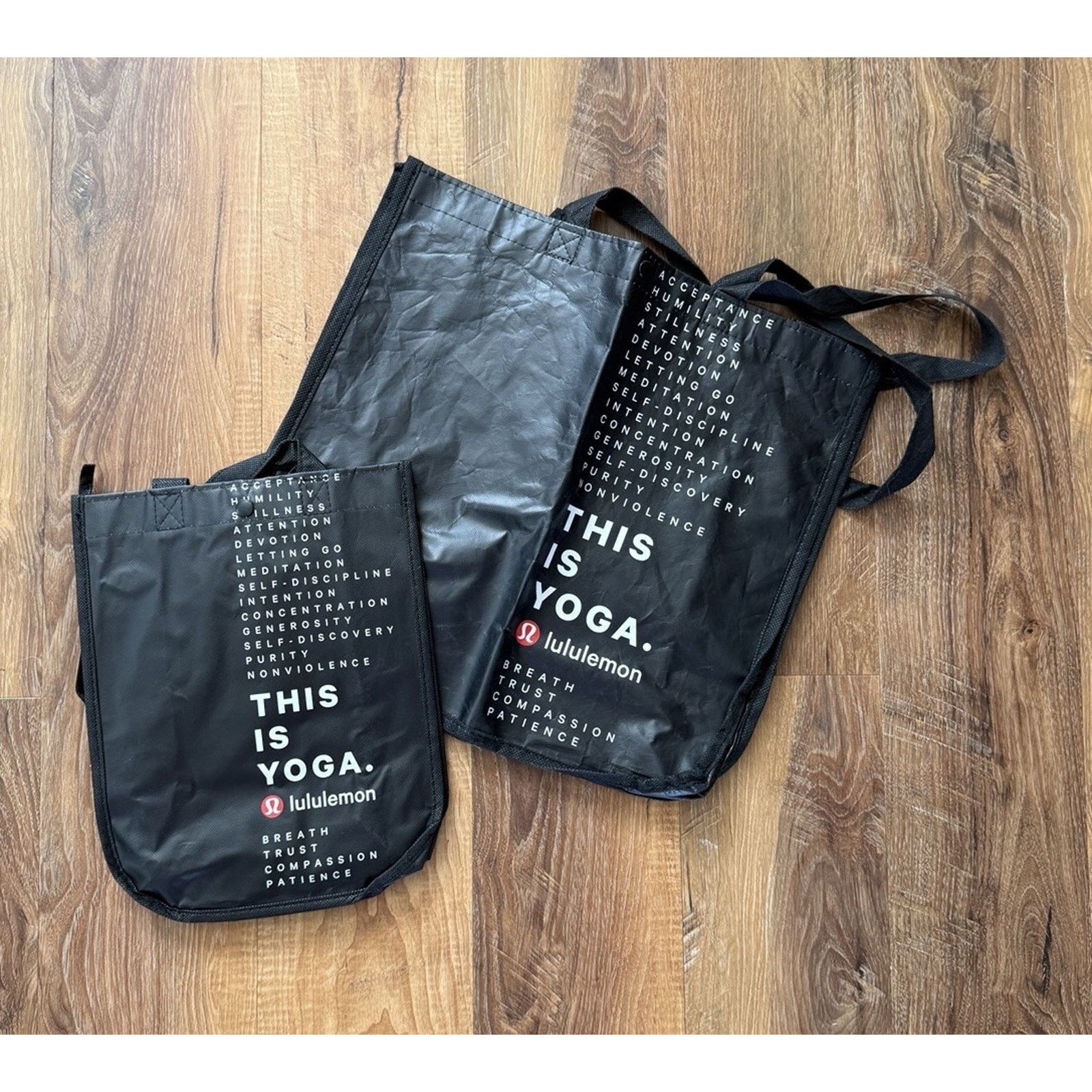 Lululemon Lululemon Black Recycled, Reusable Bags, Med and Sm Size GUC Size ONE SIZE - 3 Thumbnail
