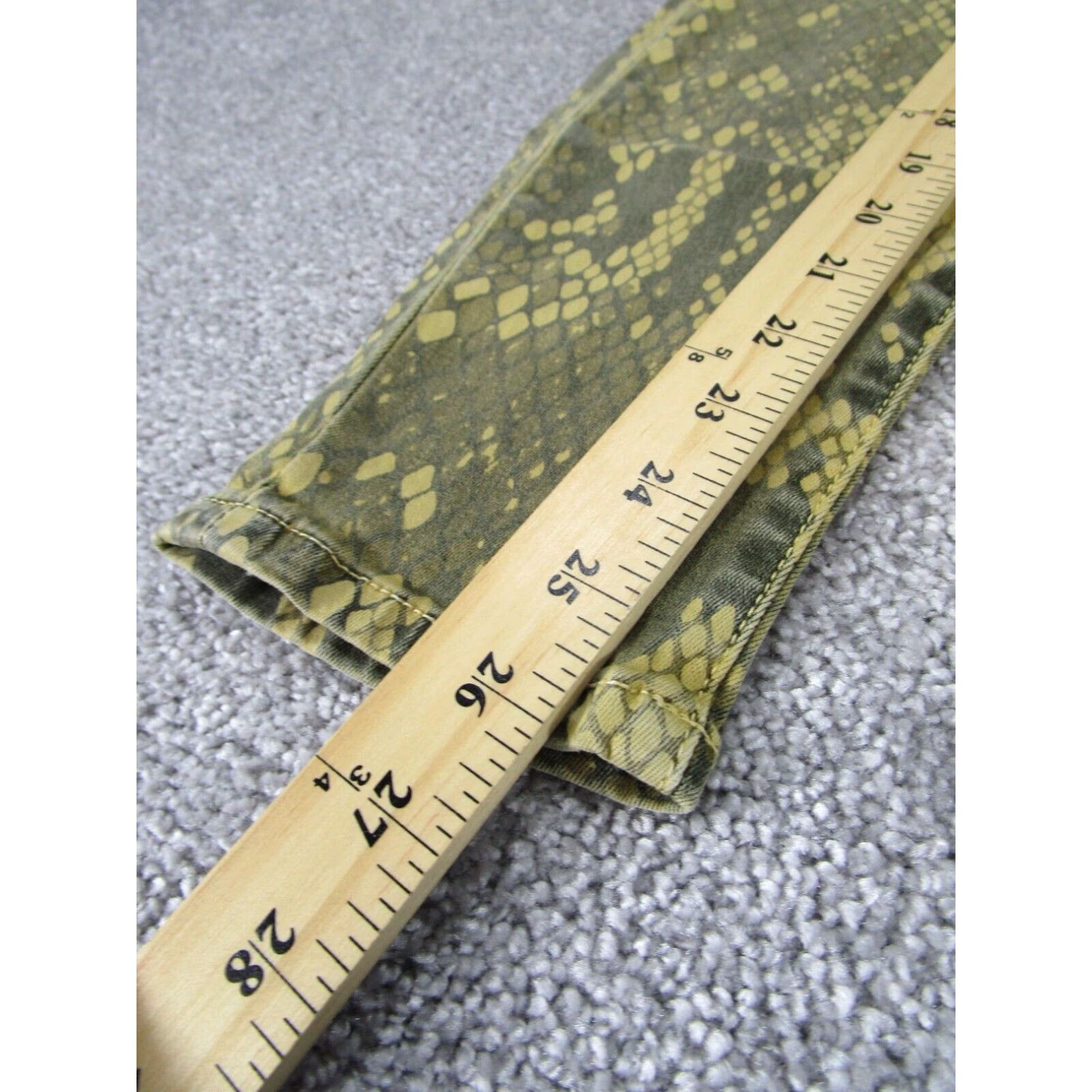 Vintage Current Elliott Womens Green Tan Snakeskin Pattern Stretch Skinny Pants 25 XL Extra Large Size 42" / US 20 - 3 Thumbnail