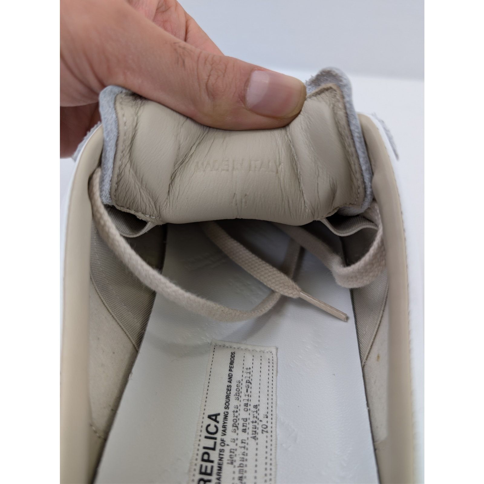 Maison Margiela o1rshd1 Replica sneakers in white and gray leather and suede Size US 13 / EU 46 - 15 Thumbnail