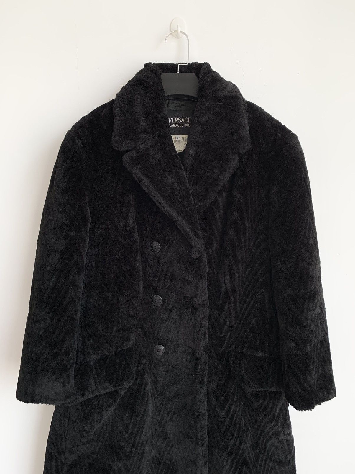 Versace Versace Velvet Heavy Long Jacket Size M / US 6-8 / IT 42-44 - 1 Thumbnail