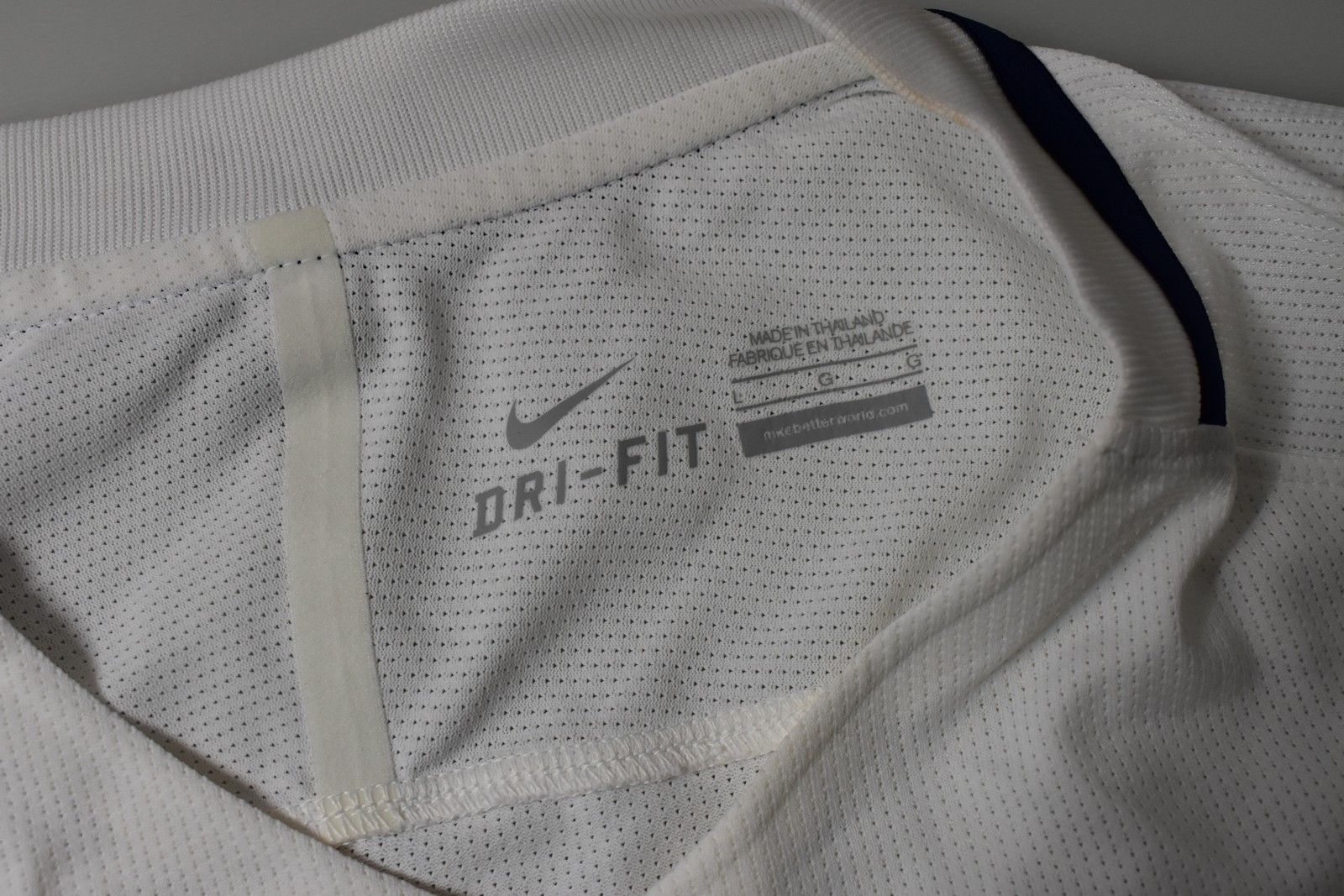 Nike 2018-2020 Nike NORWAY Away Shirt player Issue SIZE L Size US L / EU 52-54 / 3 - 6 Thumbnail