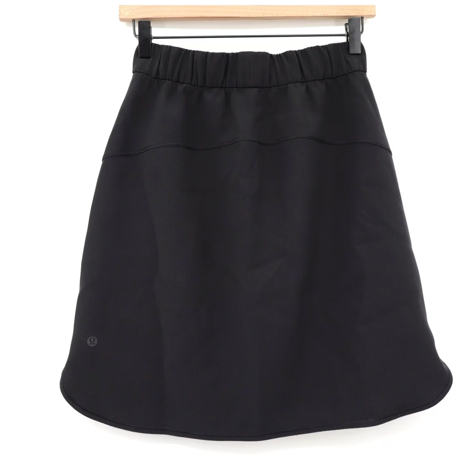 Lululemon Lululemon Skirt Women's On The Fly Woven Black SZ 6 Athletic Athleisure Pockets 100% Polyester Machine Washable Size 28" / US 6 / IT 42 - 2 Thumbnail