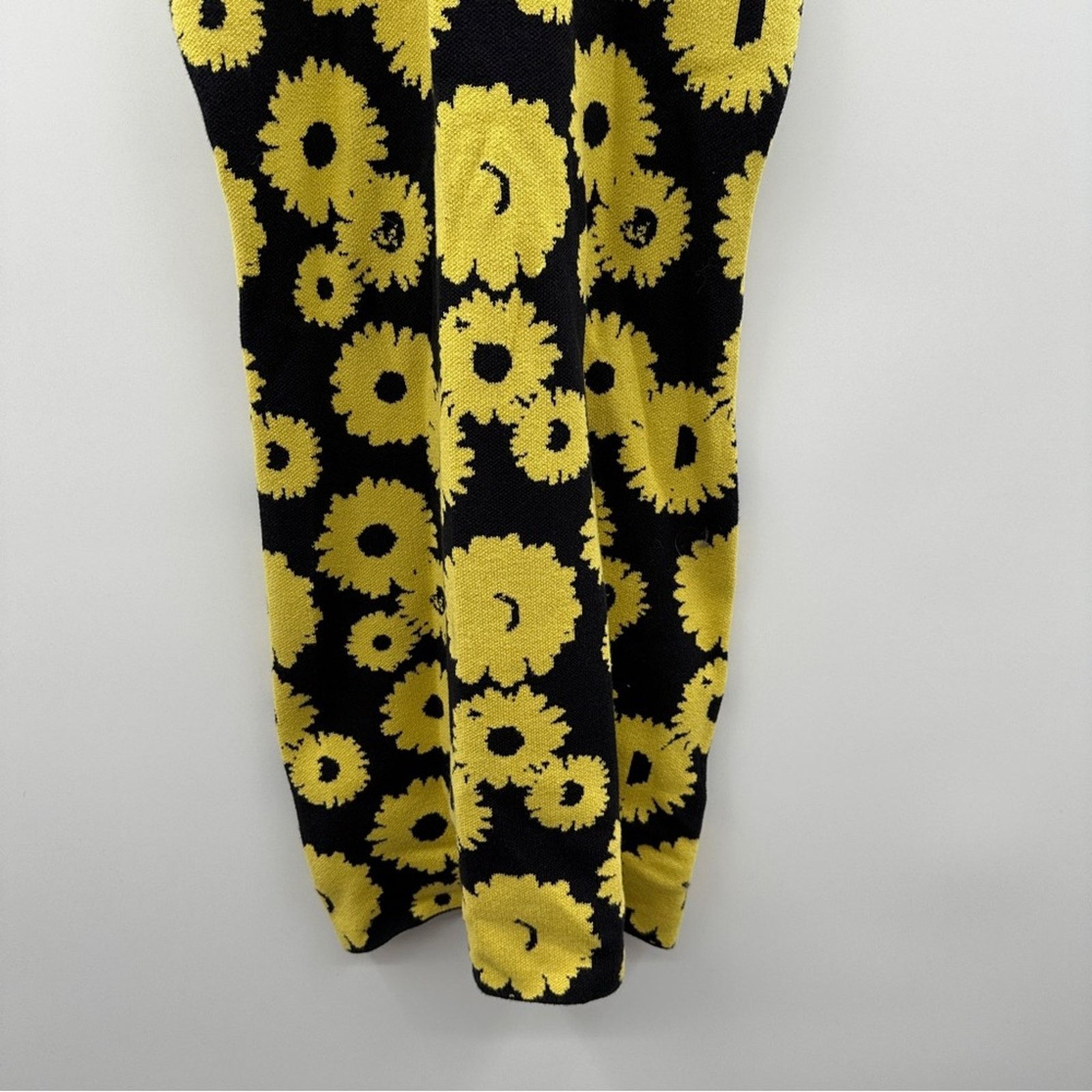 Urban Outfitters Urban Outfitters Charlie Sunflower Floral Halter Dress Size S / US 4 / IT 40 - 5 Thumbnail