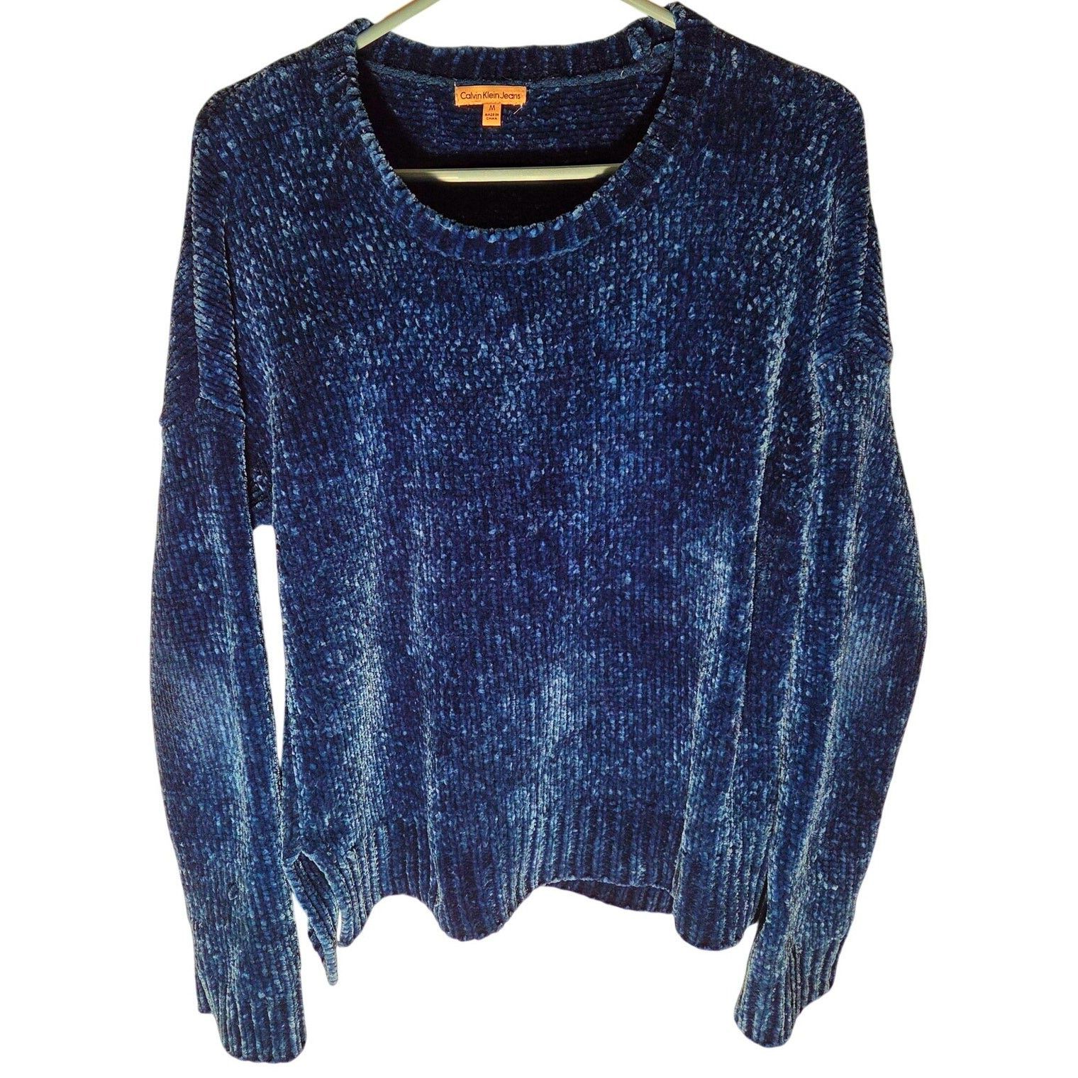Calvin Klein Chic Calvin Klein Navy Blue Fuzzy Knit Sweater - Women's M Size M / US 6-8 / IT 42-44 - 1 Thumbnail