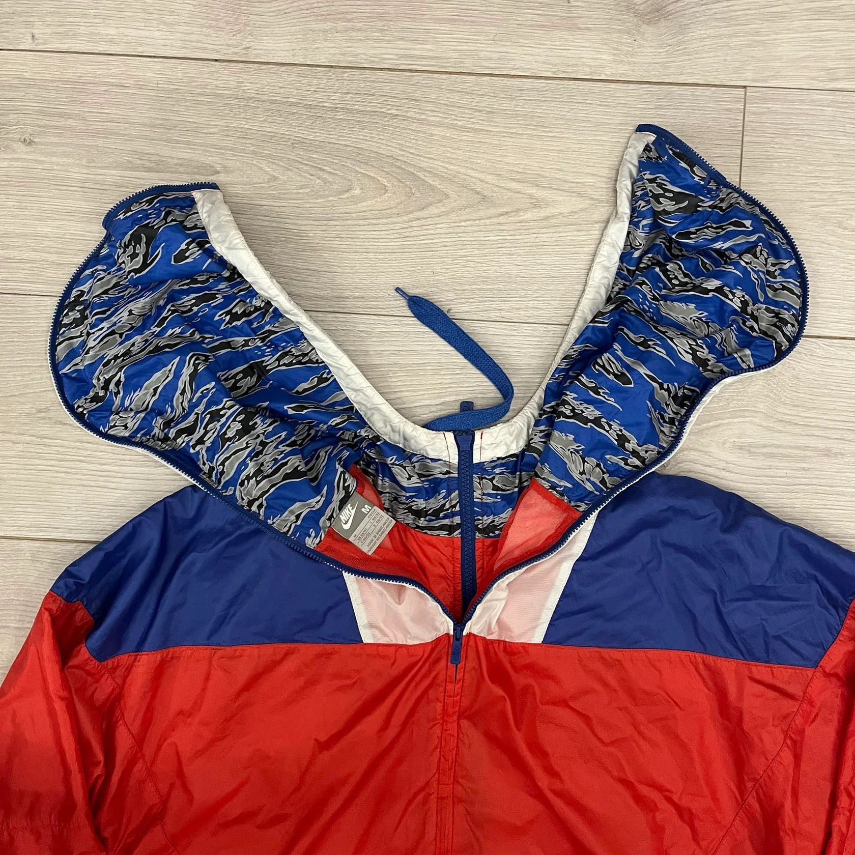 Nike Nike Red/Blue/White Split Windbreaker Size US M / EU 48-50 / 2 - 4 Thumbnail