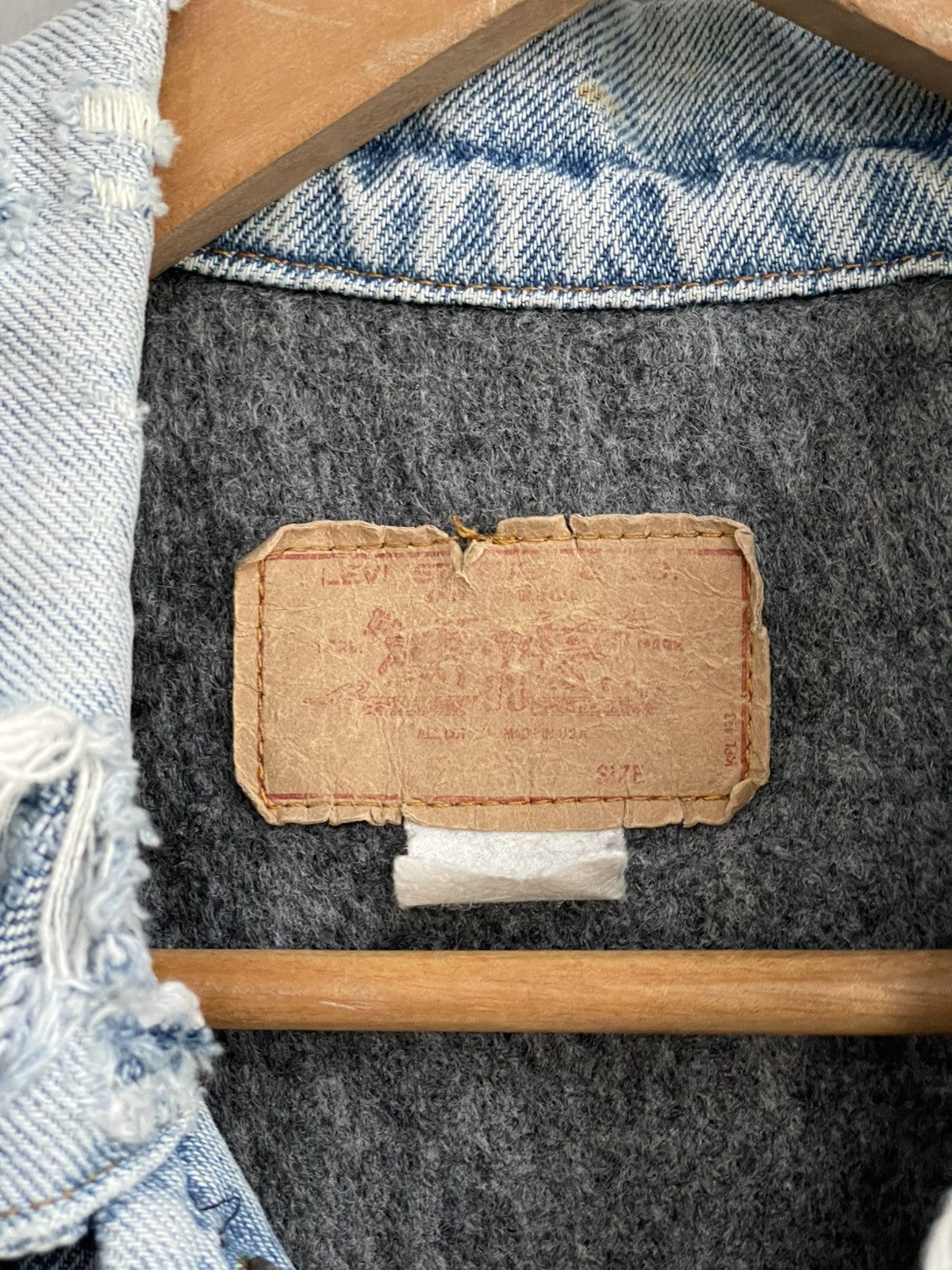 Levi's Distressed faded 90s rare Levis trucker jacket Type 1 80s Size US M / EU 48-50 / 2 - 7 Thumbnail