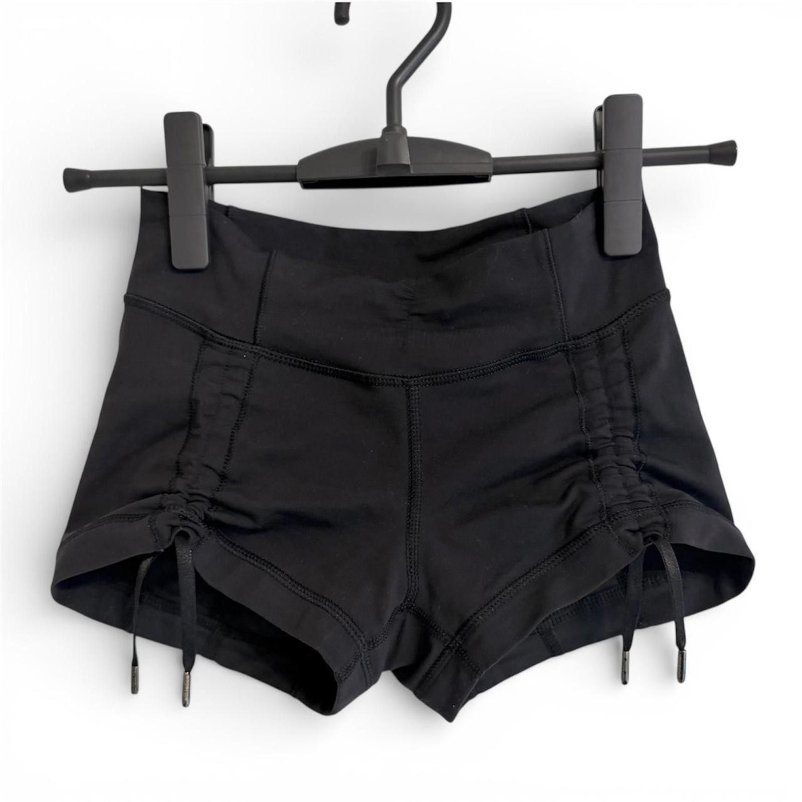Lululemon Lululemon gym athletic workout shorts pants Size 26" / US 2 / IT 38 - 1 Thumbnail