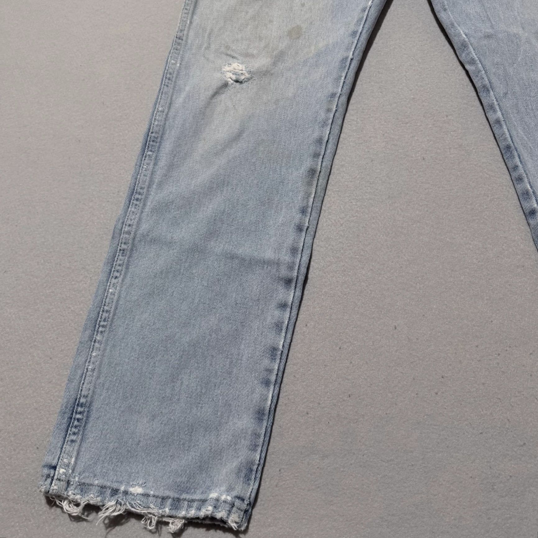 Wrangler Wrangler Jeans Men Blue Denim Distressed Relaxed Fit 32X32 Wrangler Rugged Wear Jeans Men Blue Denim Distressed Relaxed Fit 32X32 Size US 32 / EU 48 - 5 Thumbnail