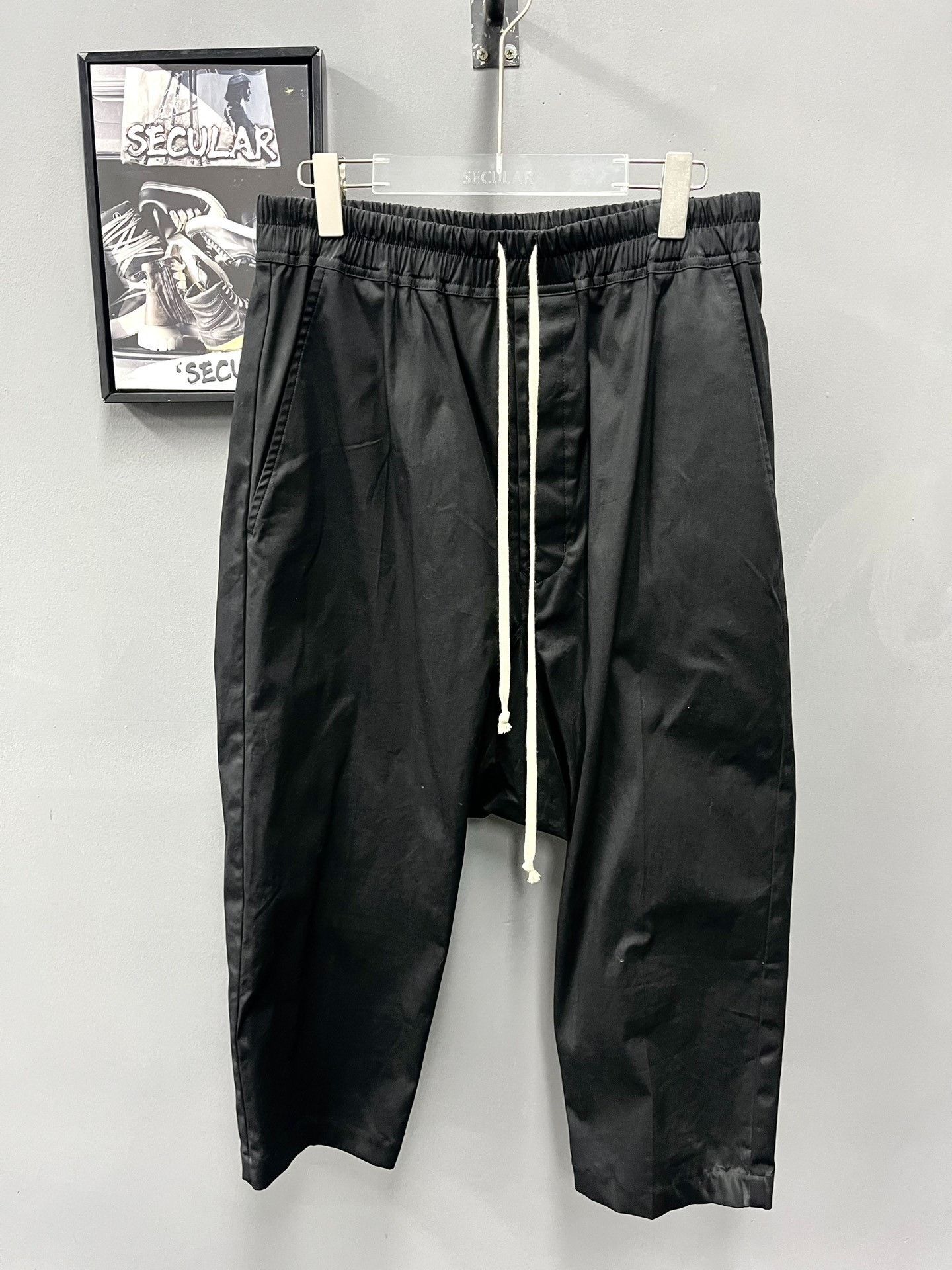 Rick Owens Rick Owens Main Line Cropped Black Pants Size US 35 - 1 Thumbnail