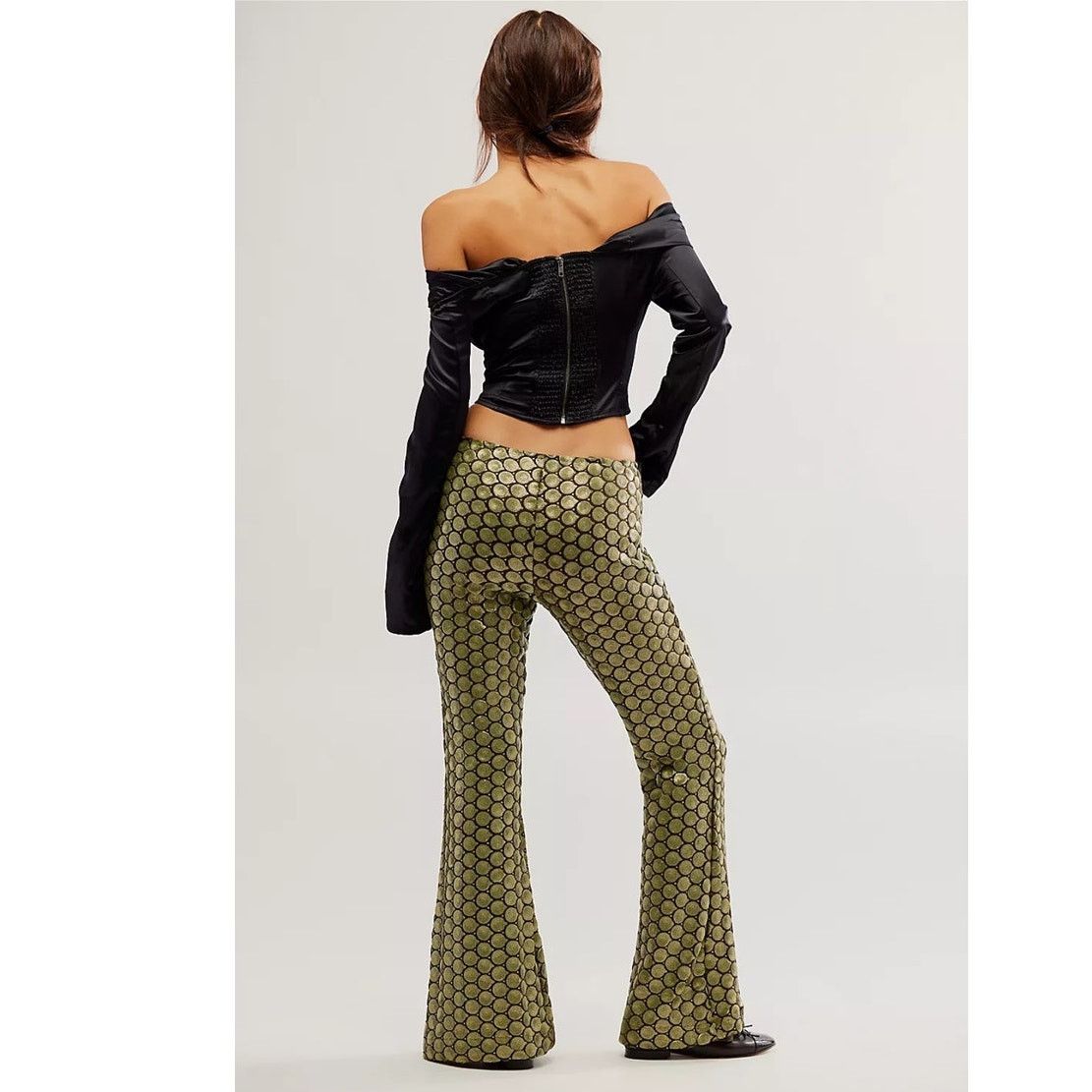 Free People New FREE PEOPLE Wilder Days Sequin Flare Pants $198 SIZE 4 Size 27" / US 4 / IT 40 - 3 Thumbnail
