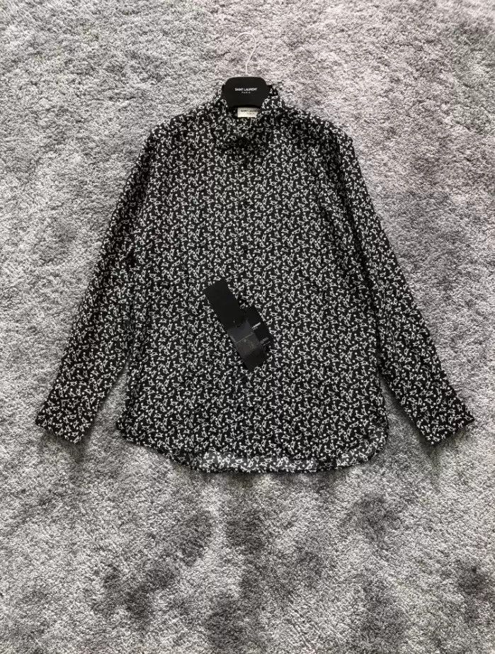 Saint Laurent Paris Saint Laurent men's black star print slim shirt Size US M / EU 48-50 / 2 - 1 Thumbnail