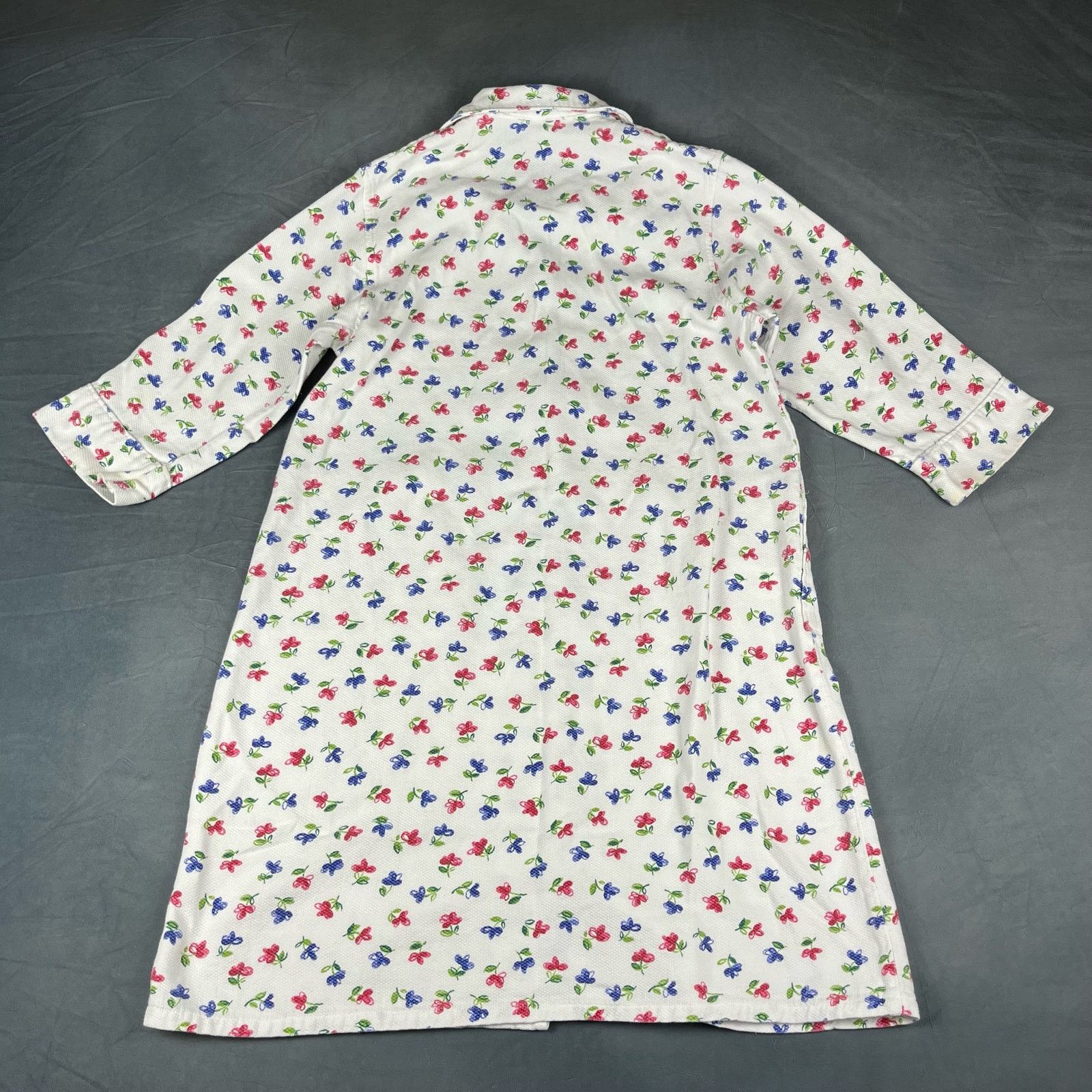 Other Vintage Grandma Night Gown Floral Print with Pockets O-07 Size ONE SIZE - 6 Thumbnail