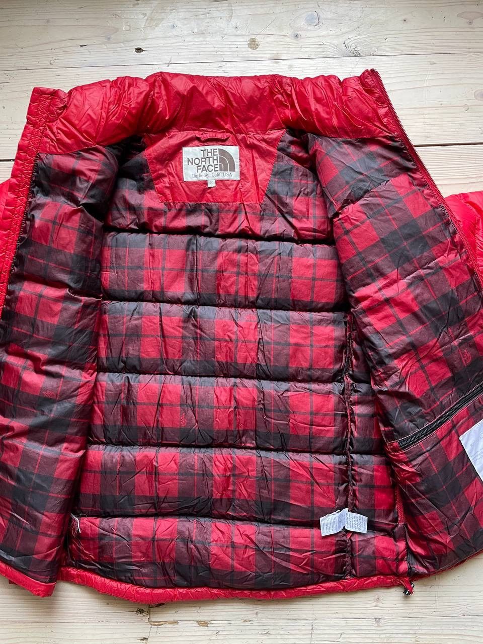 The North Face The north face vintage limited red puffer jacket Size US S / EU 44-46 / 1 - 12 Thumbnail